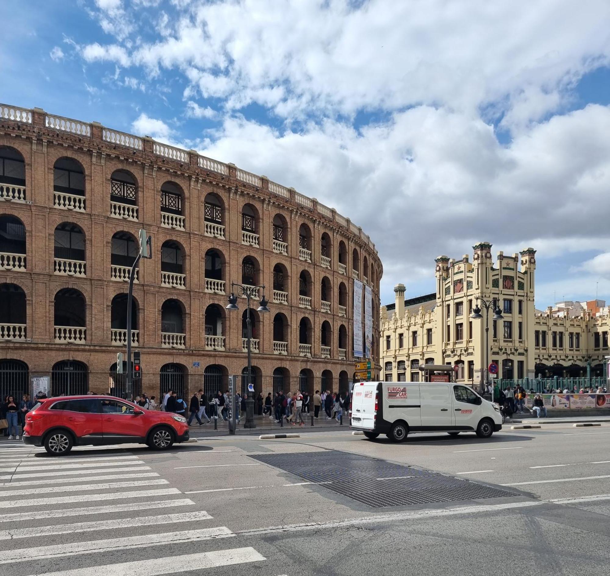Centrica De Lujo Gv 4 * Valencia