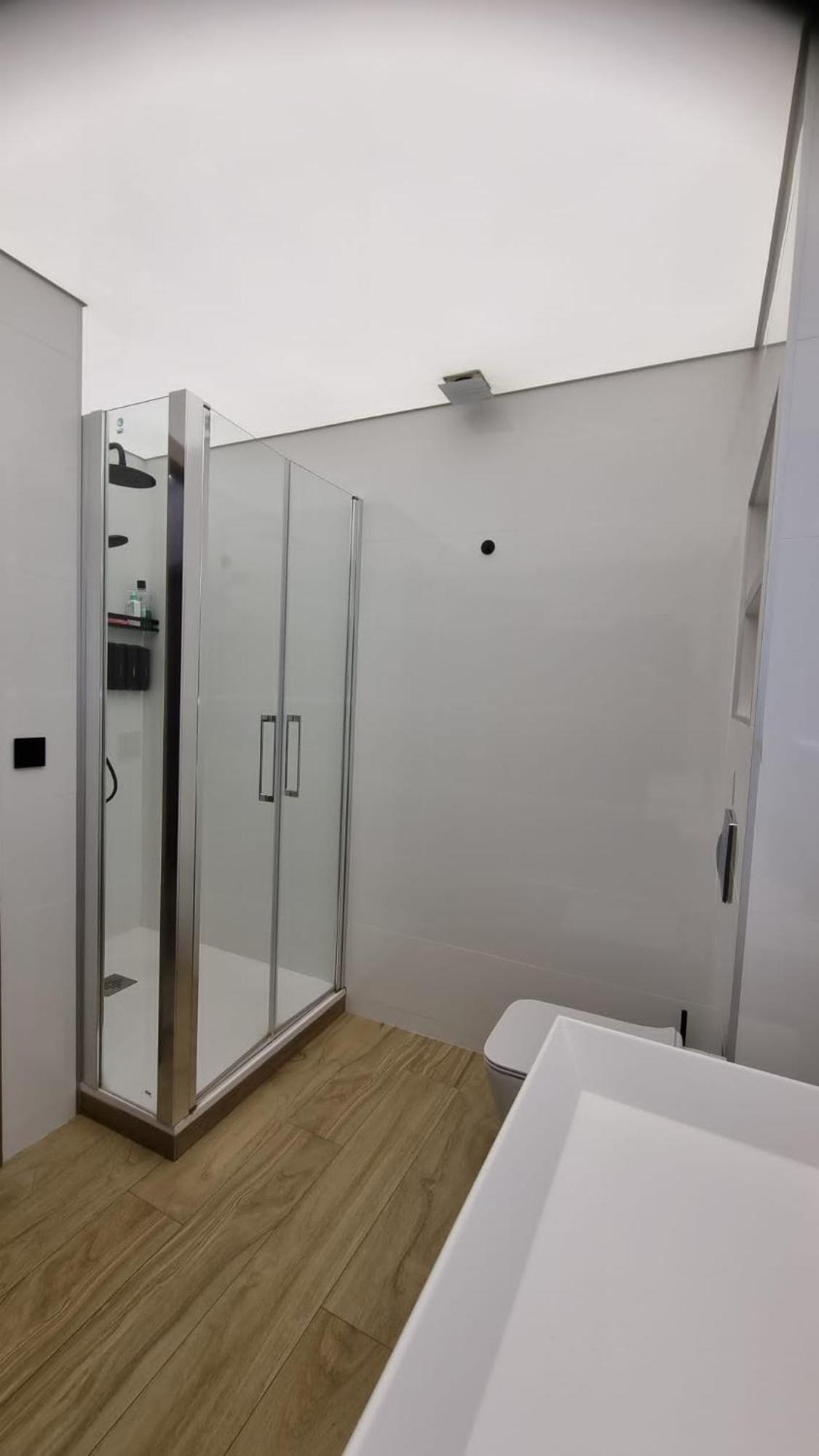 Centrica De Lujo Gv 1 Homestay Valencia