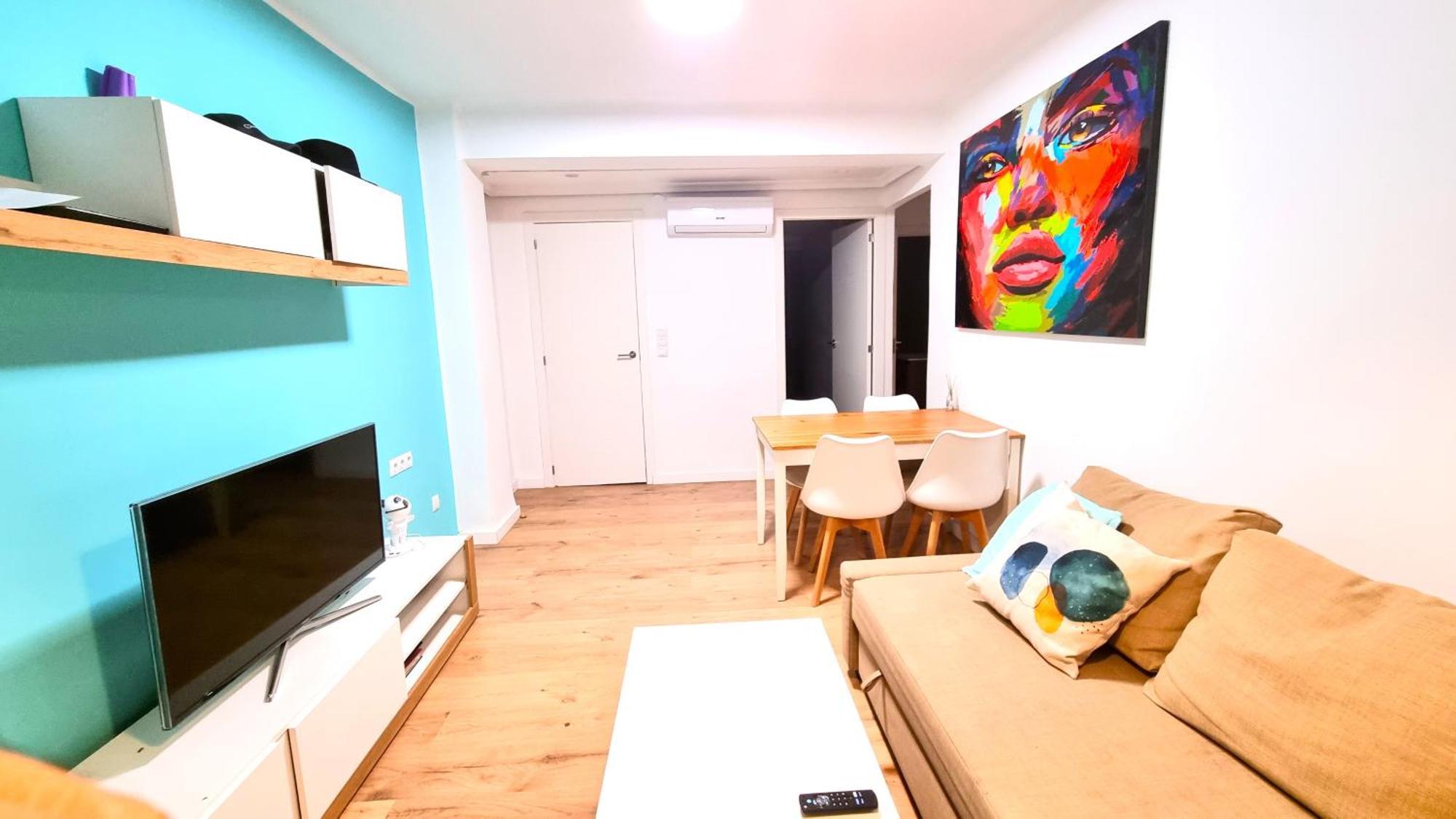 Exclusive Guest Experience In Cozy & Modern - No Other Guests Valencia