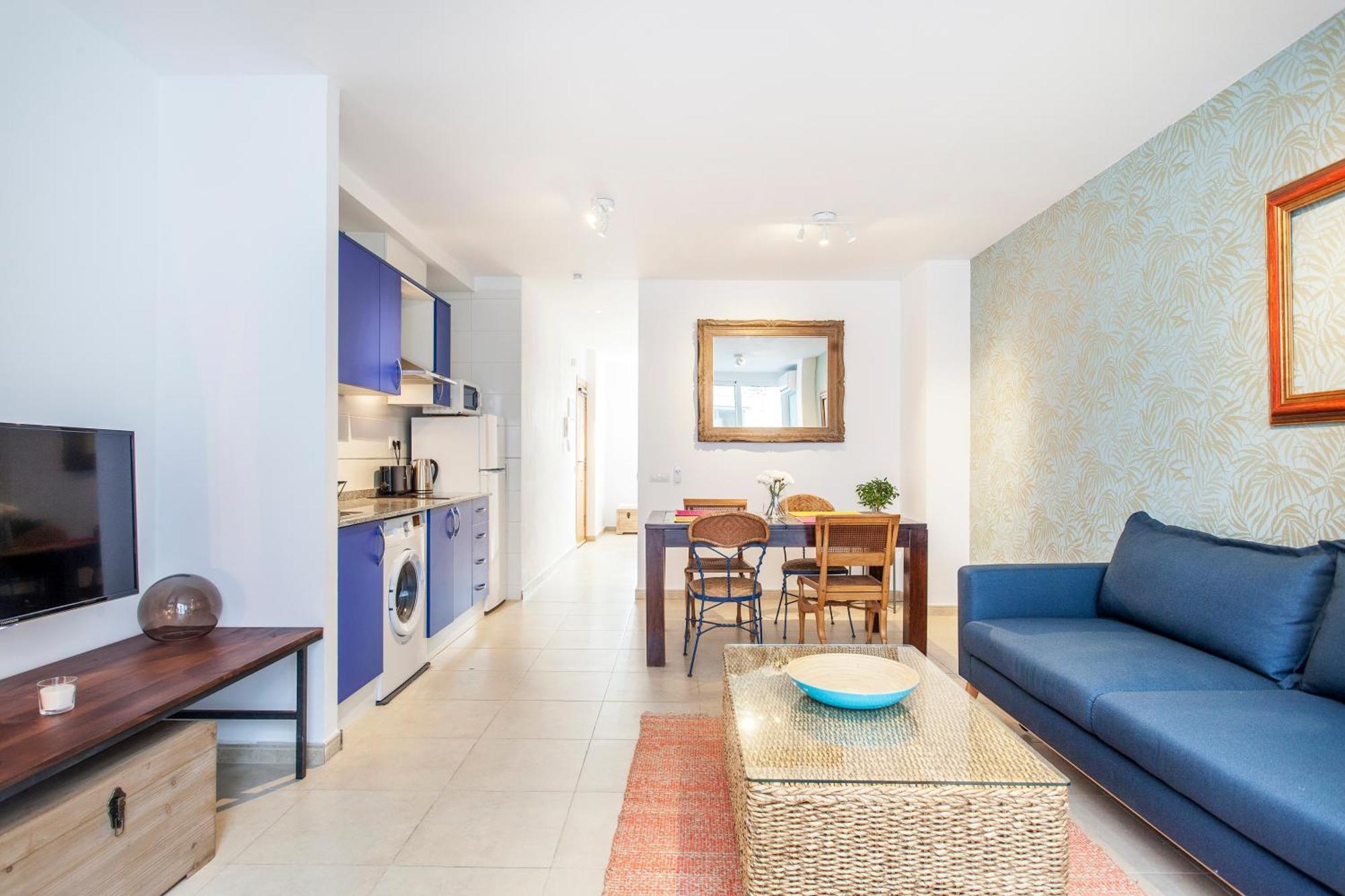 Hosted By Gracie Apartment *