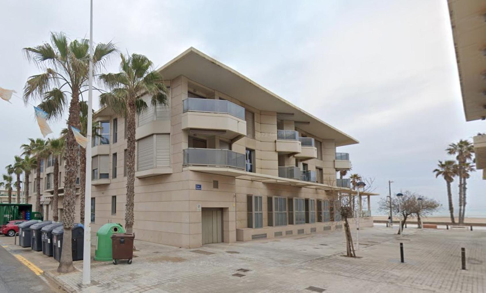 Beachfront Living Valencia Patacona Apartment *