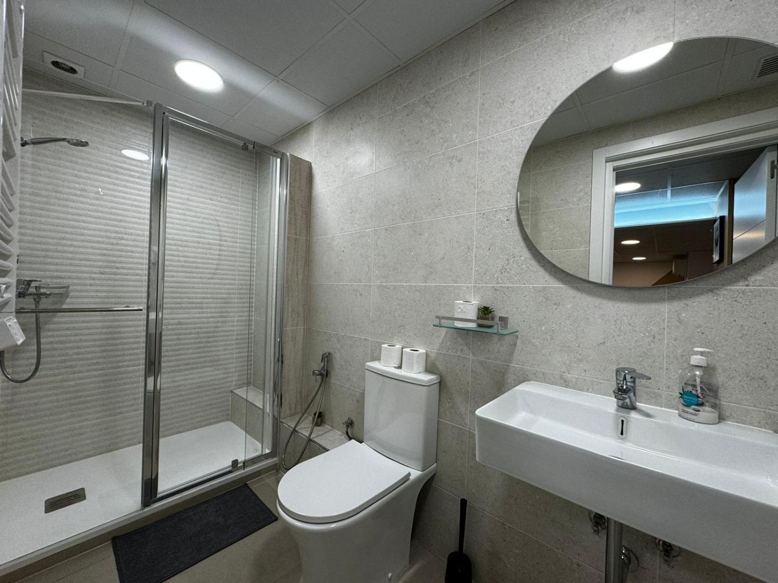 Carbonell 1 Aparthotel *