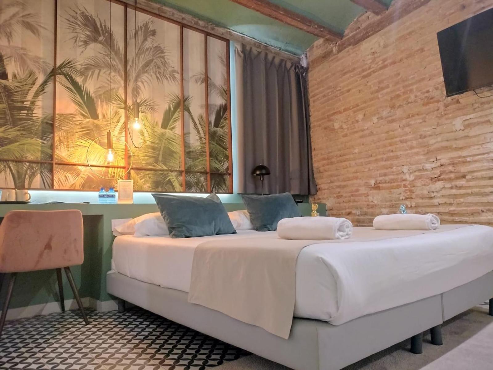 & Co. Quart Boutique 3* Valencia