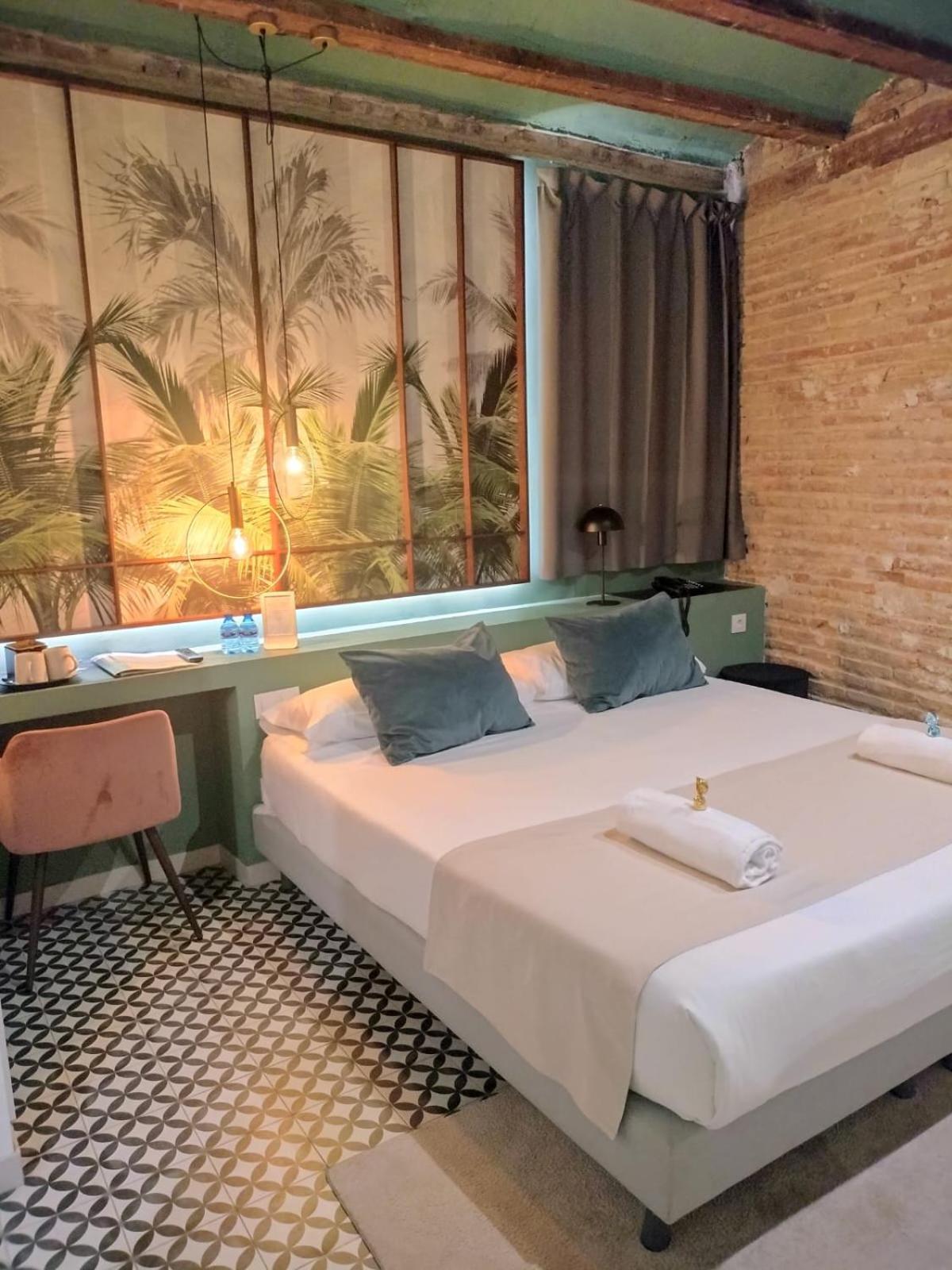 & Co. Quart Boutique Hotel