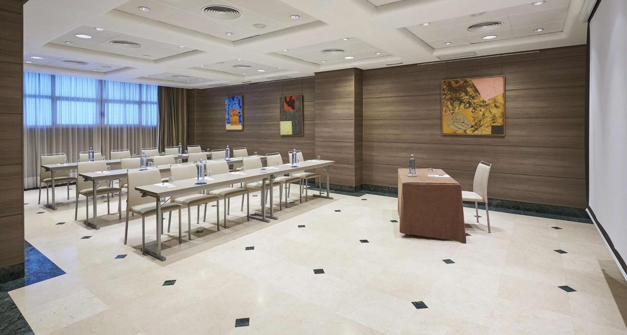 Nh Center Hotel Valencia