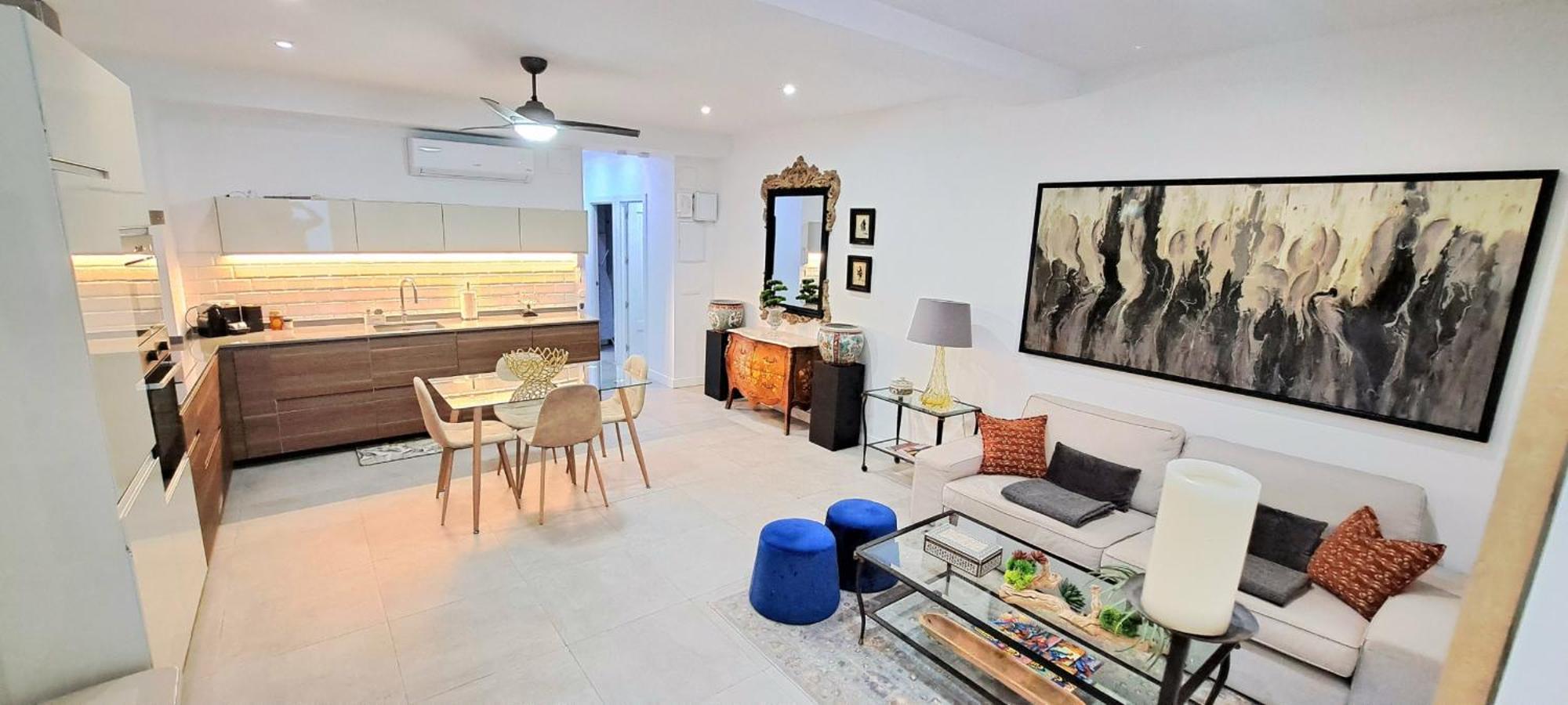 New! Renovated, Centrally Located, Private Entrance, Terrace *