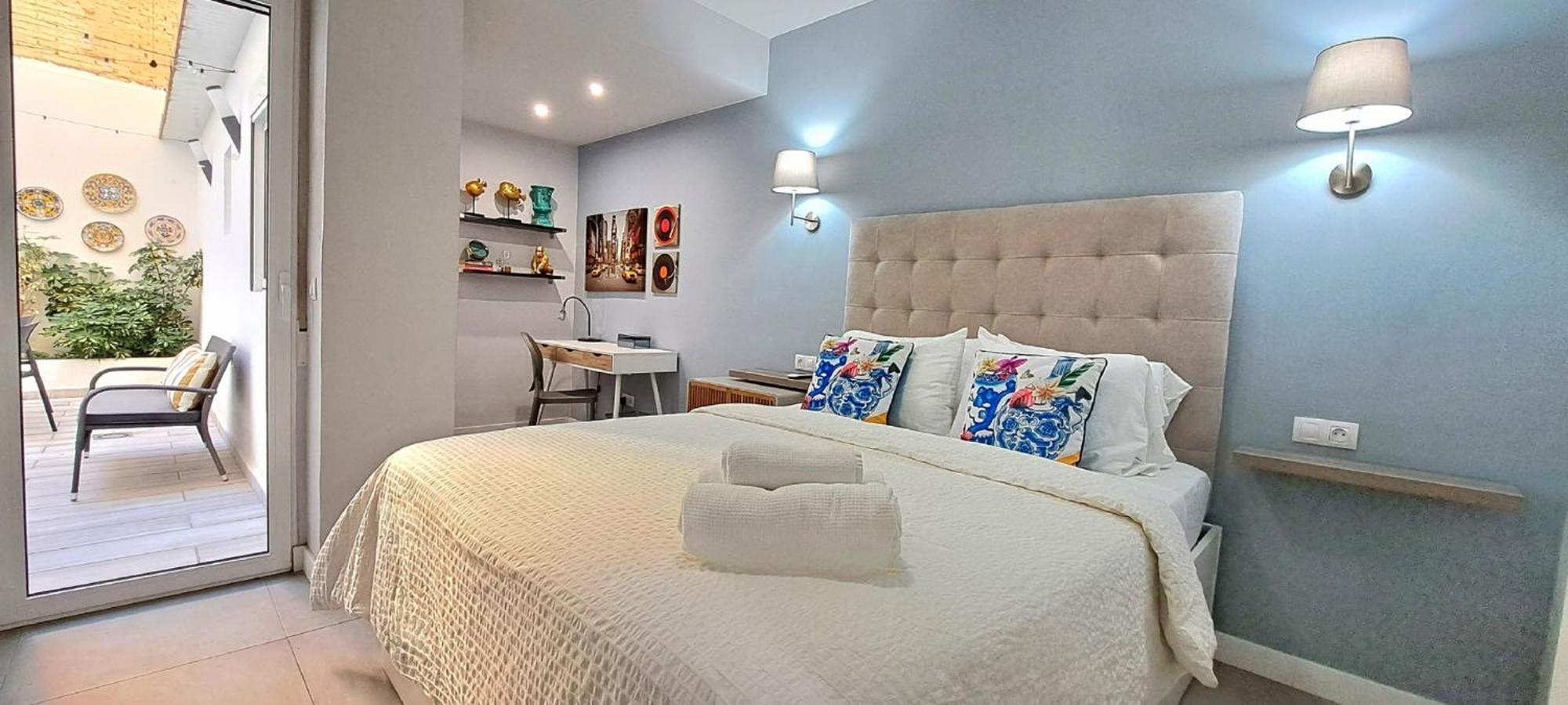 New! Renovated, Centrally Located, Private Entrance, Terrace *
