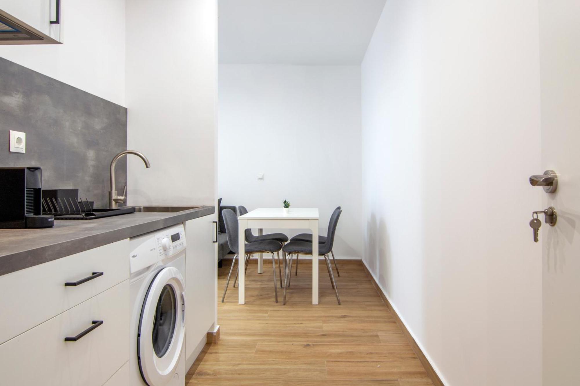 Apartment Vlc Host- Fray Pedro