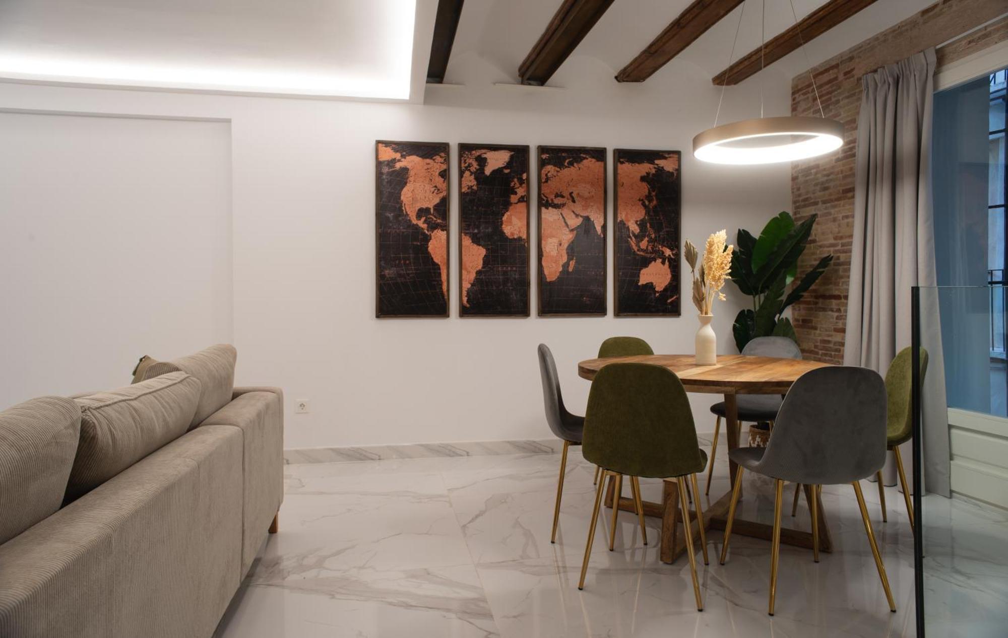 Market - Ciutat Vella, Exclusively For Families - Mid-term *