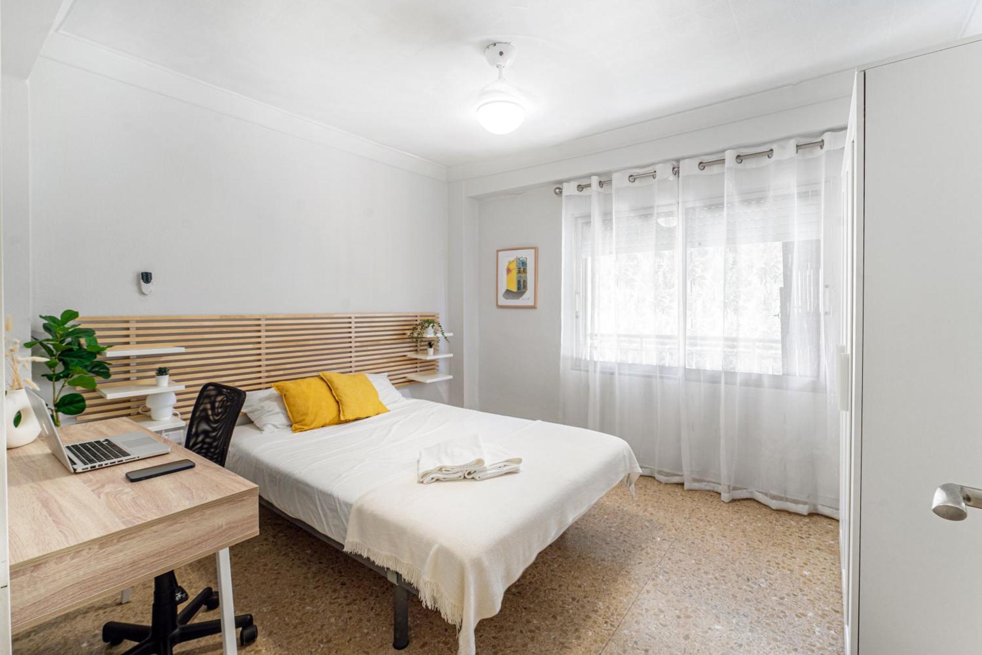 Apartamento Con Ubicacion Ideal: Playa Y Centro * Valencia