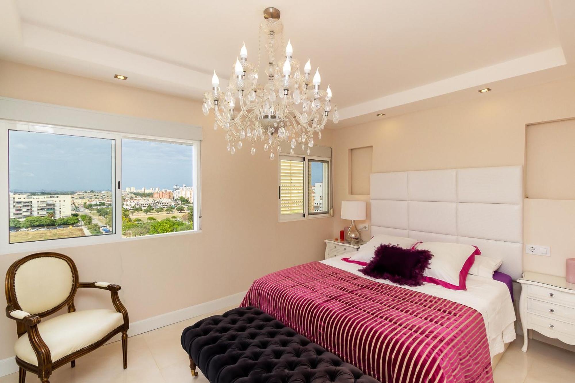 Apartment The White Apartment: Luxury, And Design Valencia