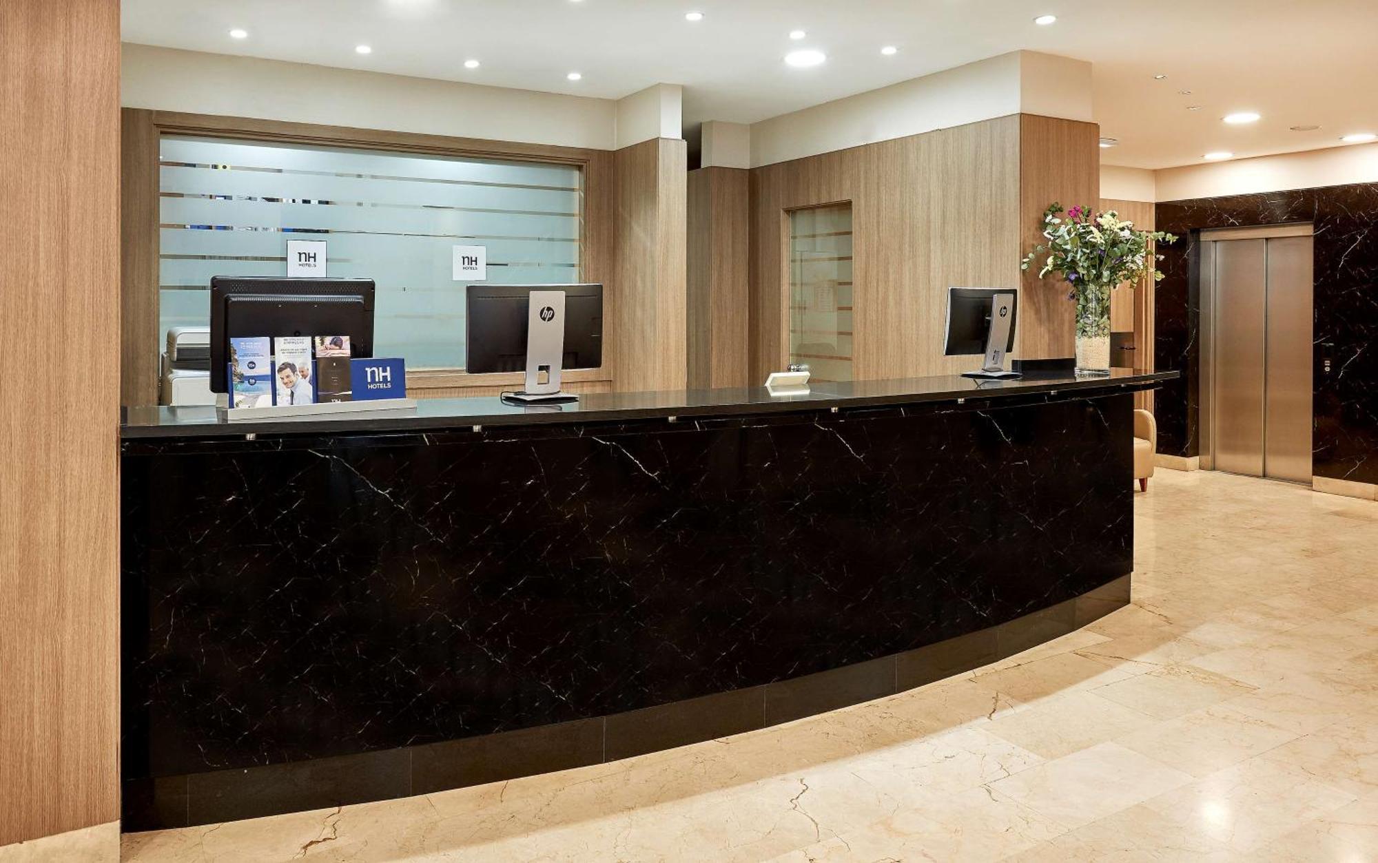 Nh Ciencias Hotel 3*