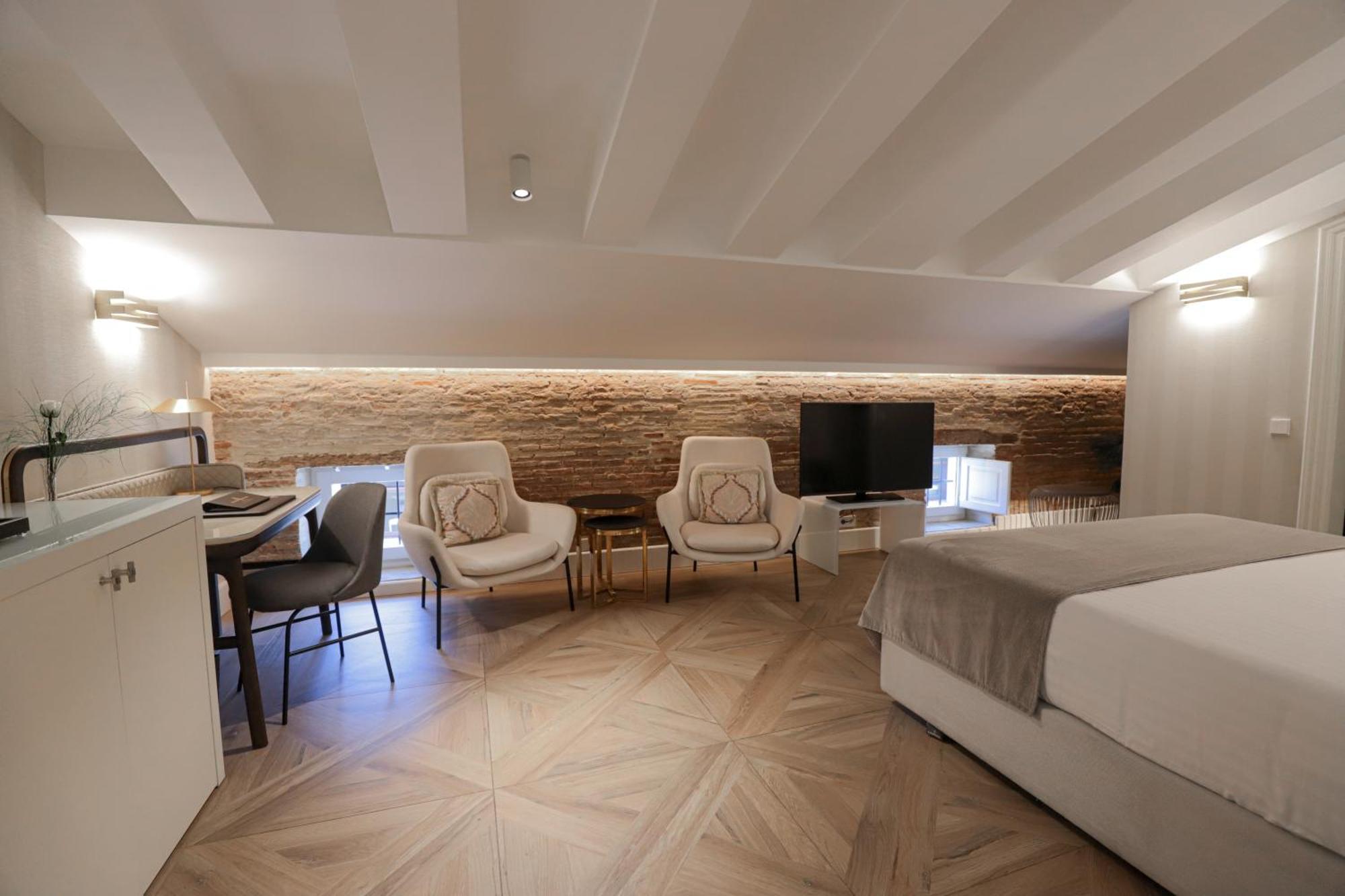 Hotel Myr Palacio Vallier 5*
