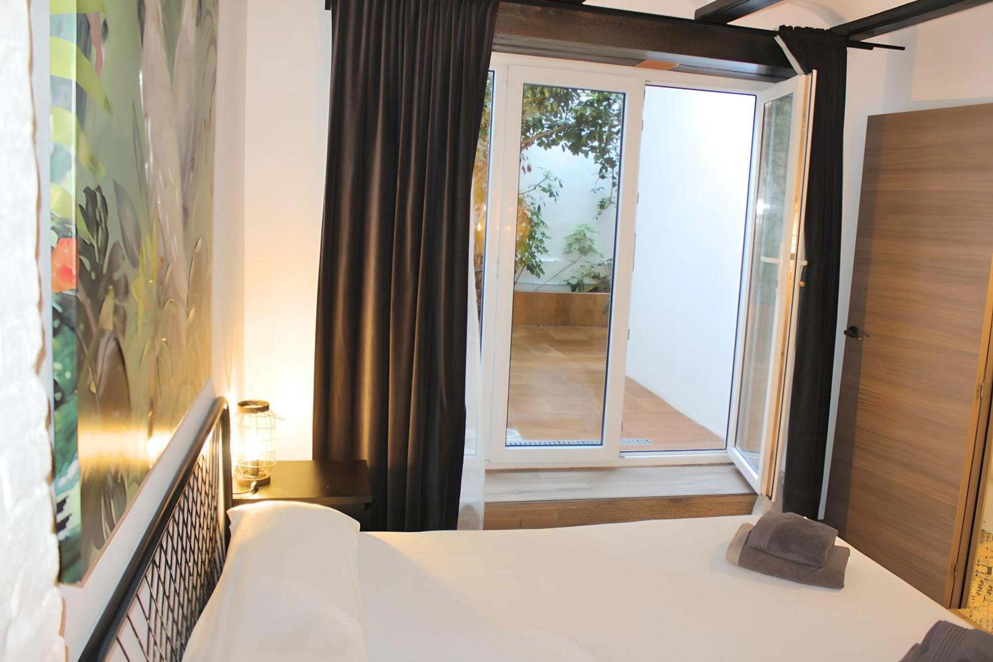 Apartment Increible Con Terraza Al Lado De Torres De Quart *