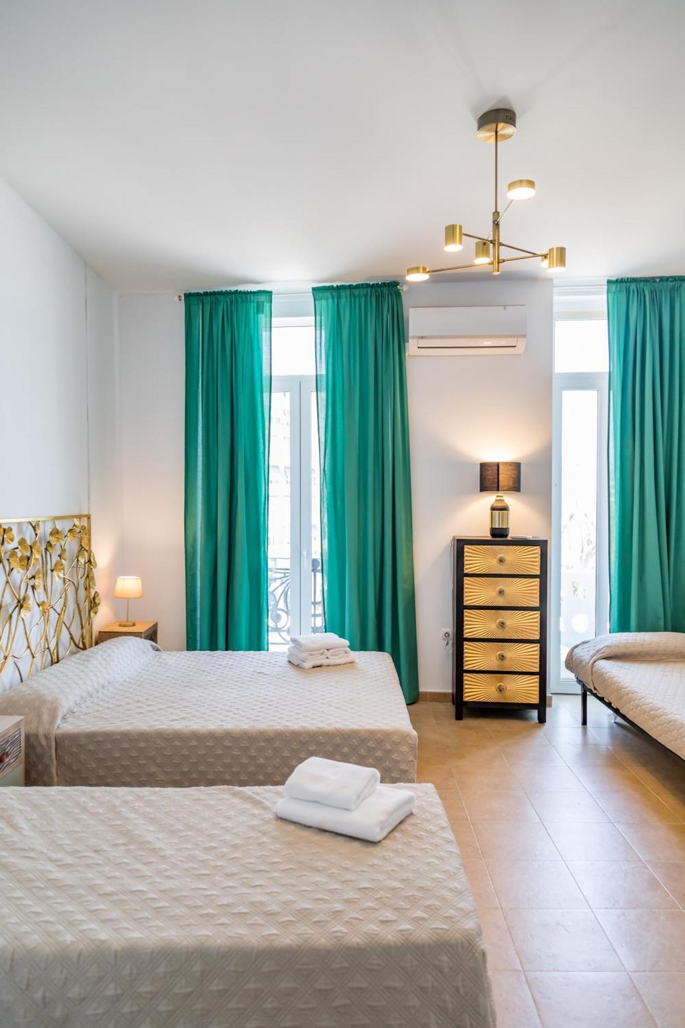 Apartamento Travel Habitat Port Valencia. Valencia