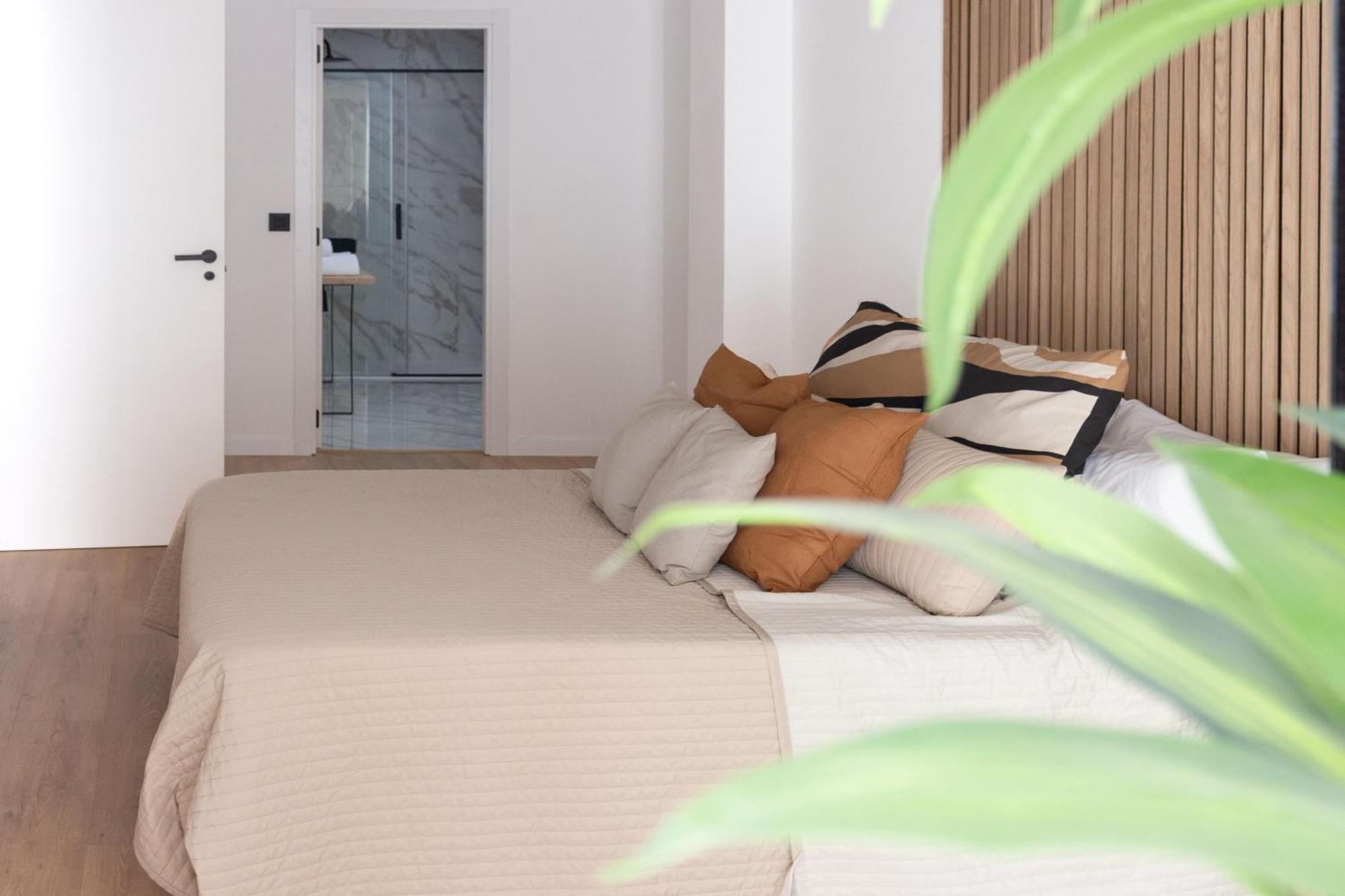 Vlc Host - Leones Apartment