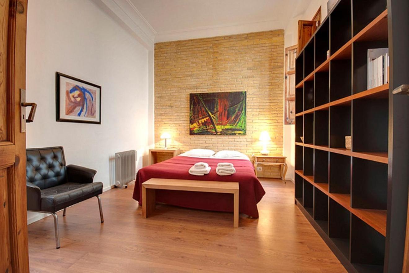 Beds & Breaks Strauss Apartment *