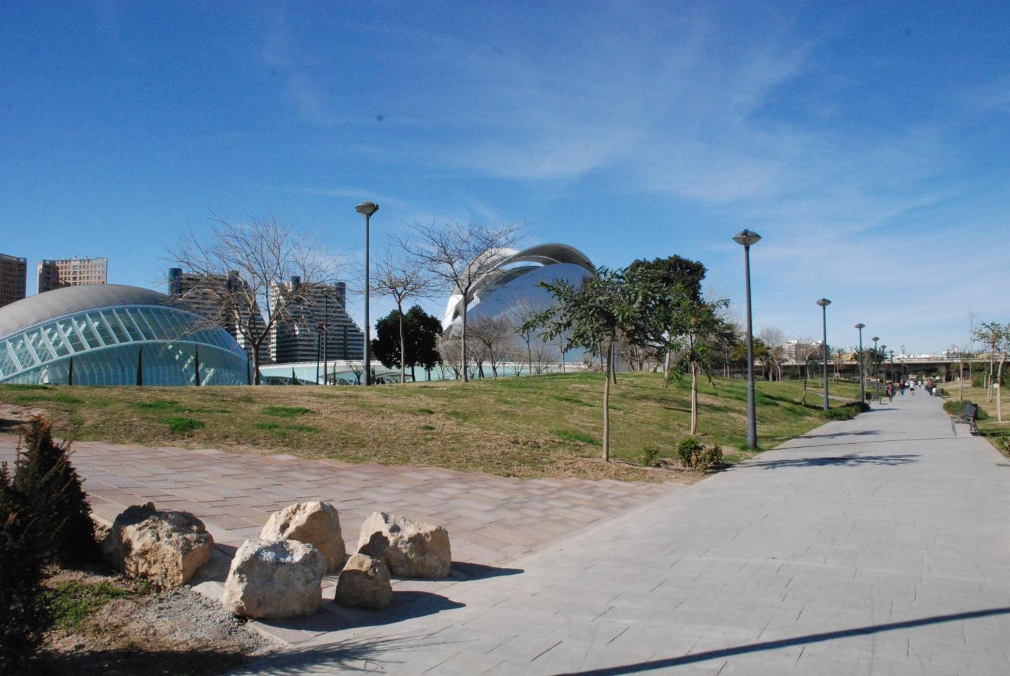 10 Pax, Ac, Wifi Gratis, Ciudad Artes Y Ciencias