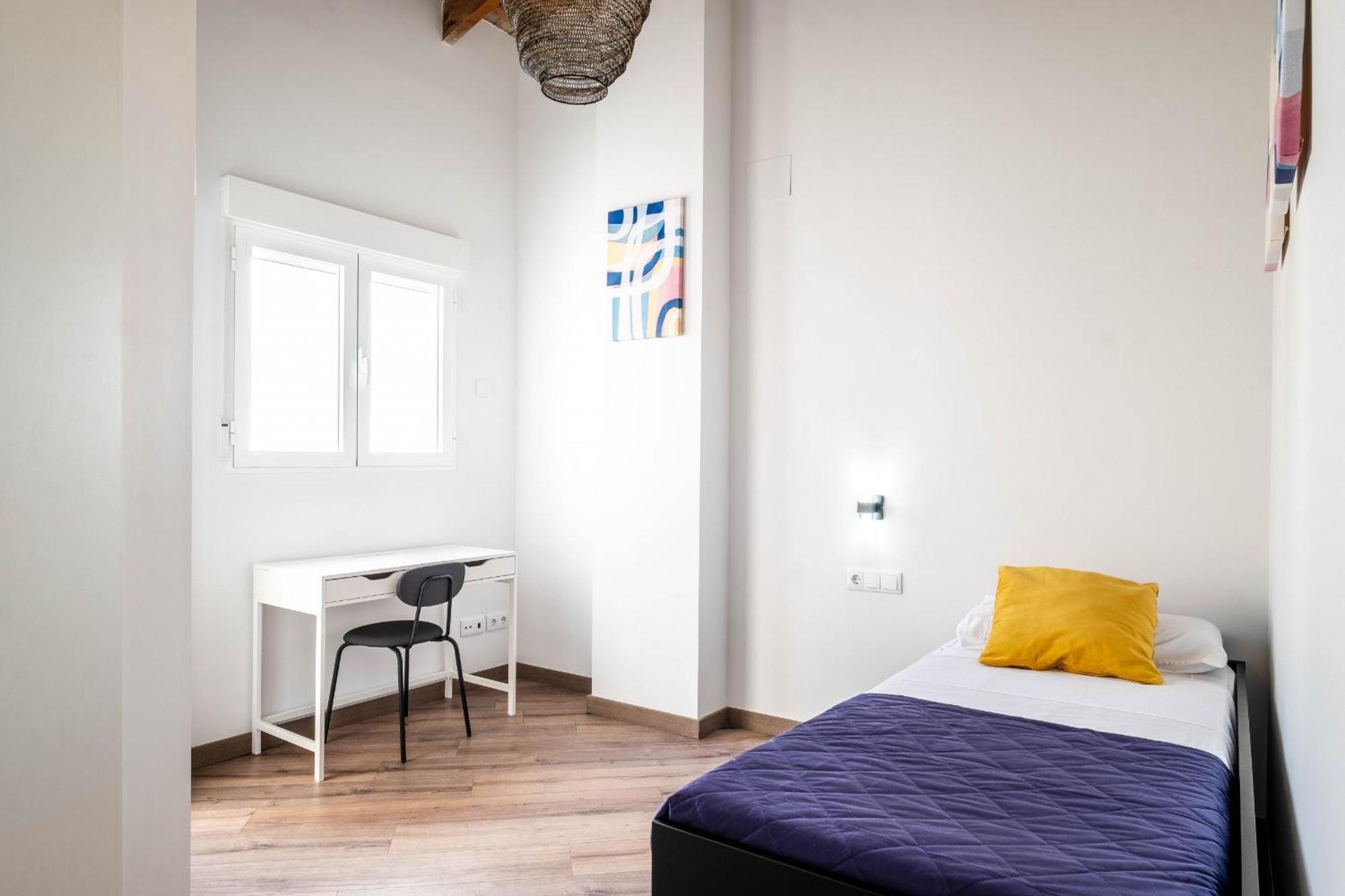 Brighthouse With Warm And Friendly Vibes