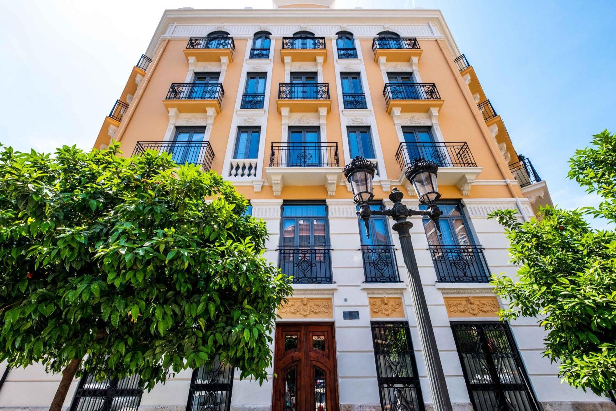 Brighthouse With Warm And Friendly Vibes Valencia