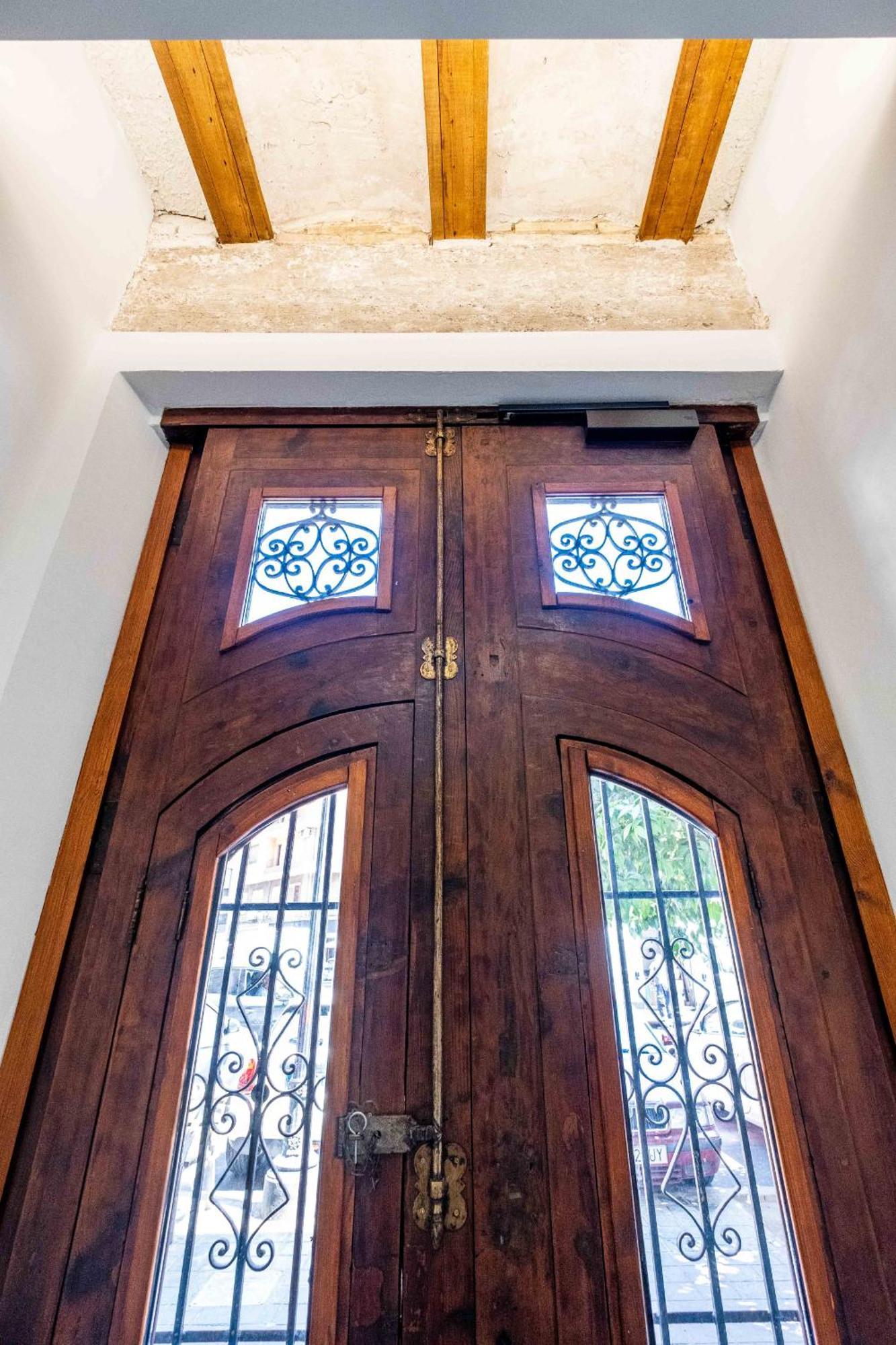 Charming And Comfortable With Inviting Atmosphere *