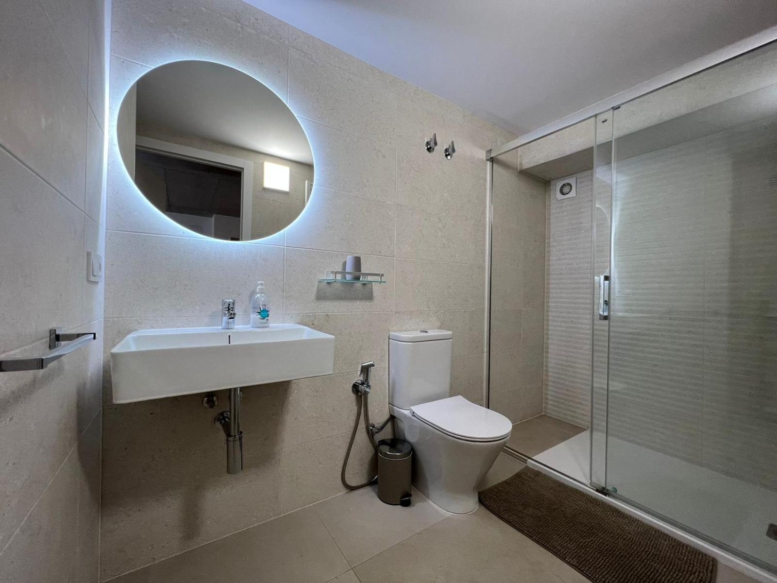 Carbonell 1 Aparthotel *