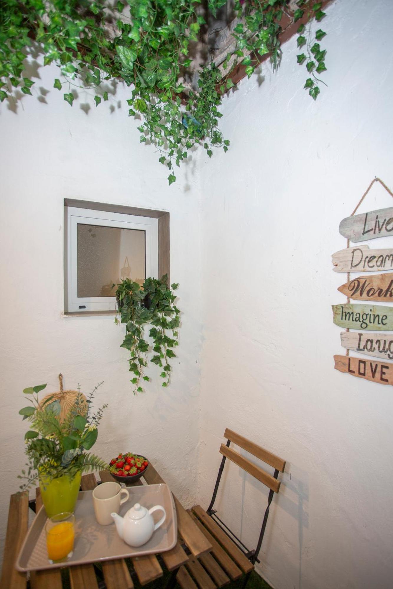 Apartment Singularstays San Valero