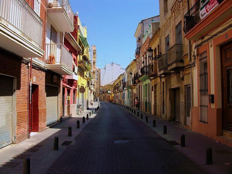 Casita Con Terraza En Cabanyal Valencia