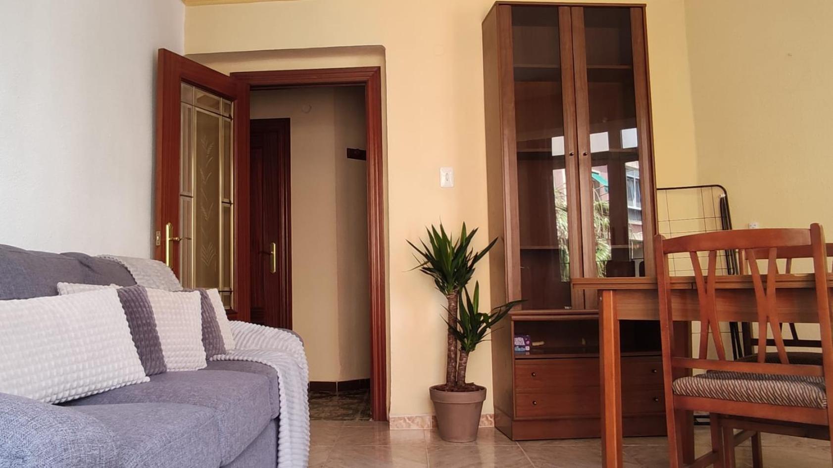 Habitacion Con Balcon Privado. * Valencia