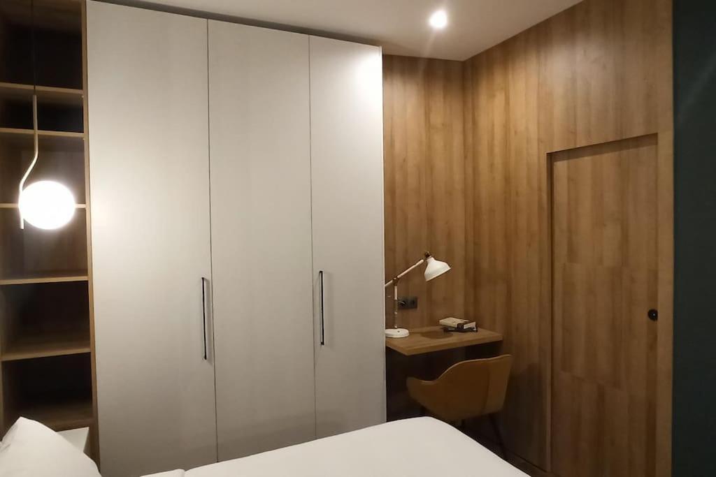 Magnifica Vivienda A Estrenar Junto A Plaza Espana