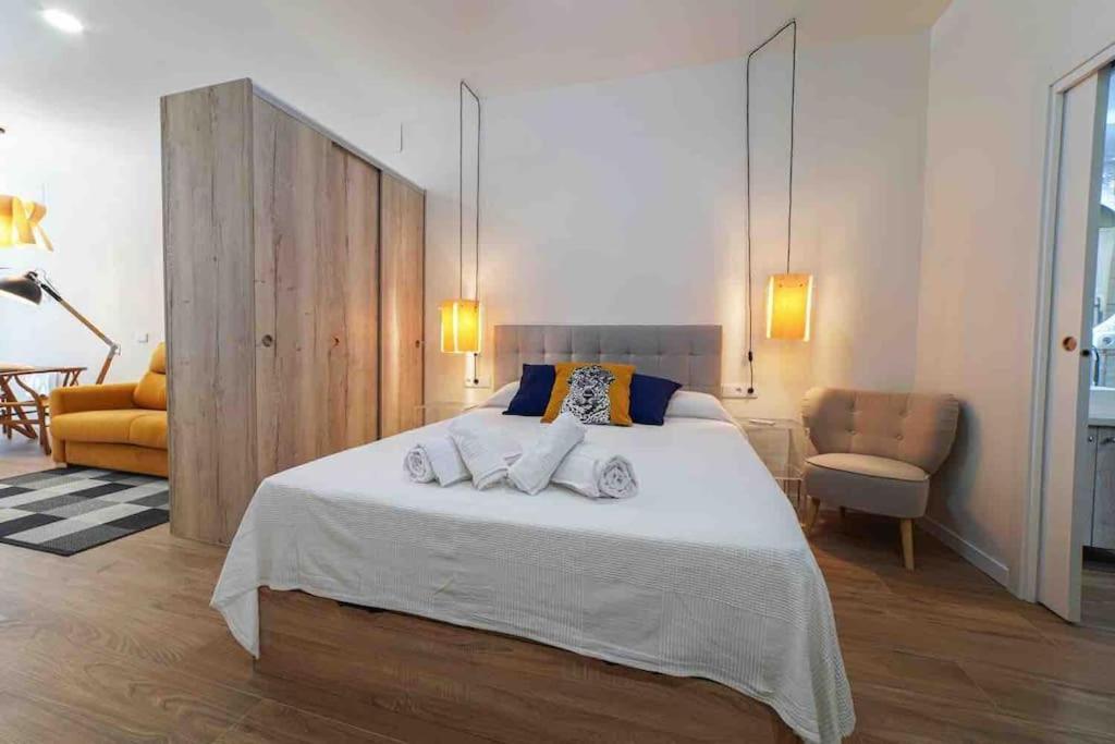 Chic Avec Terrasse, Lumineux Et Calme 1 * Valencia