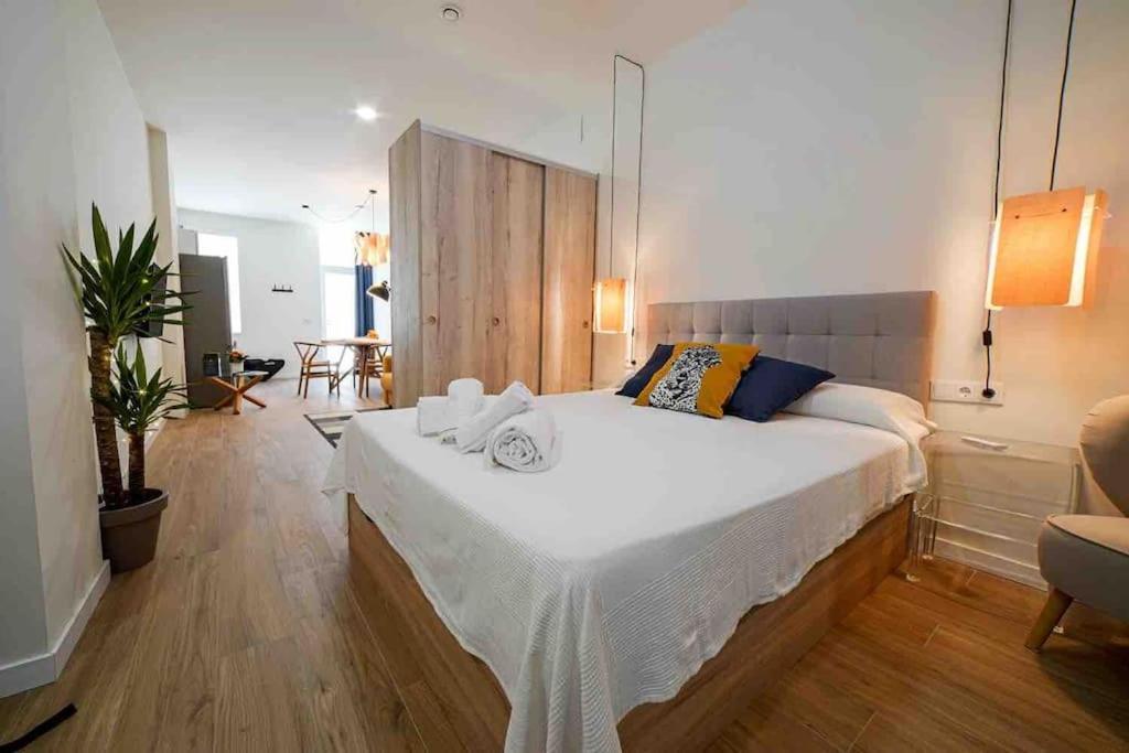 Apartment Chic Avec Terrasse, Lumineux Et Calme 1 Valencia