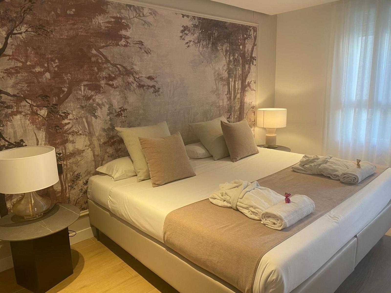 & Co. J. Botanico Boutique Hotel