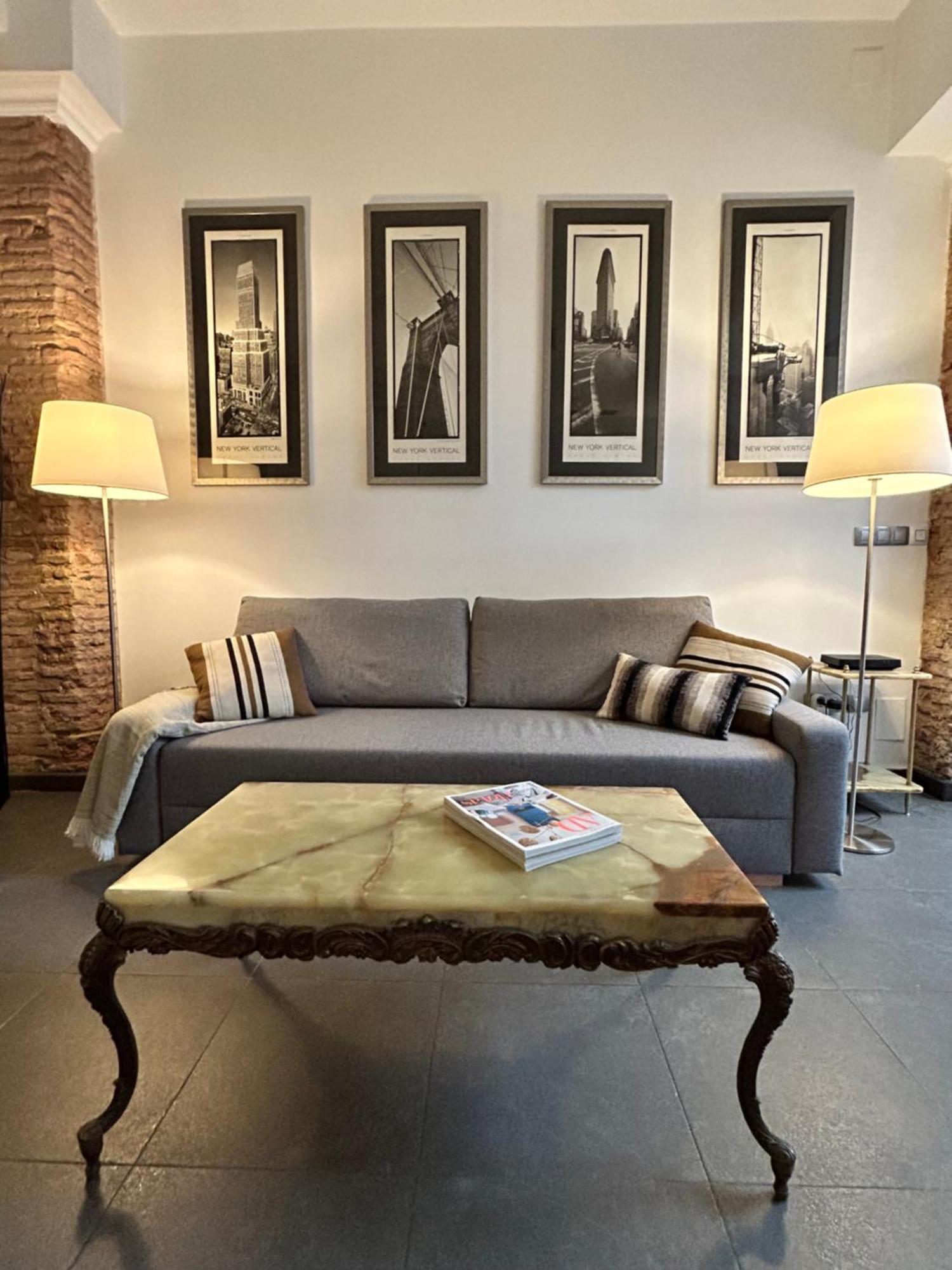 Chic En Ciutat Vella Apartment *