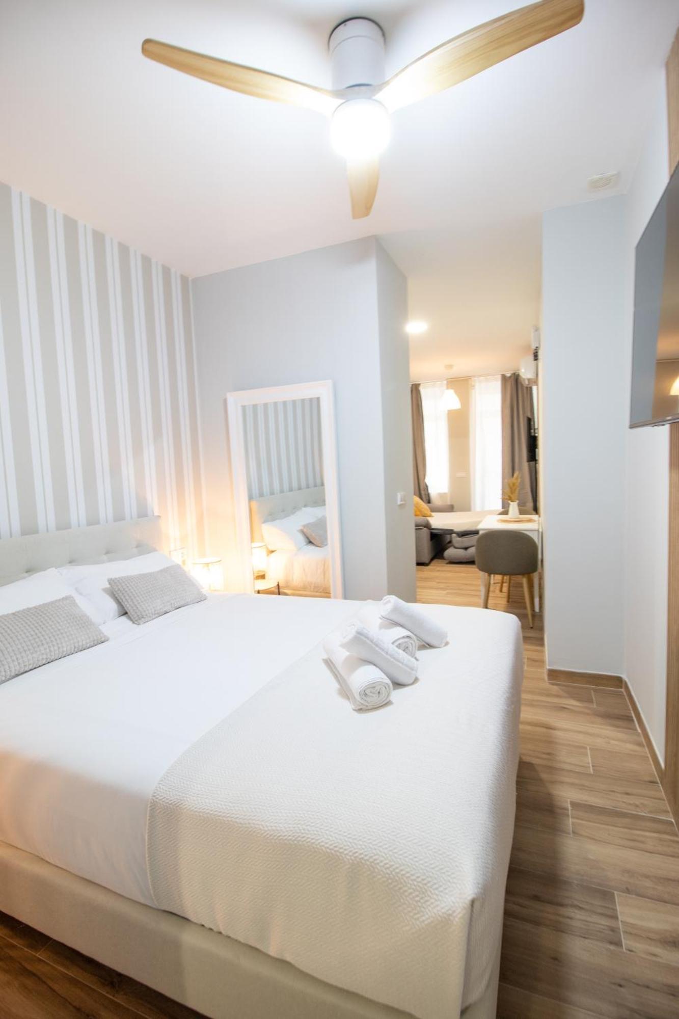 Parque Del Turia By Concept Flats Apartment