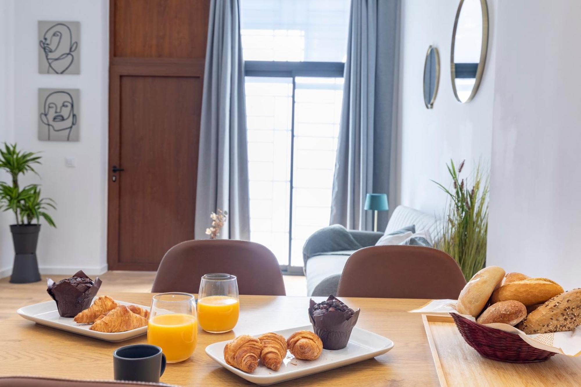 Apartment Travel Habitat Sant Isidre *