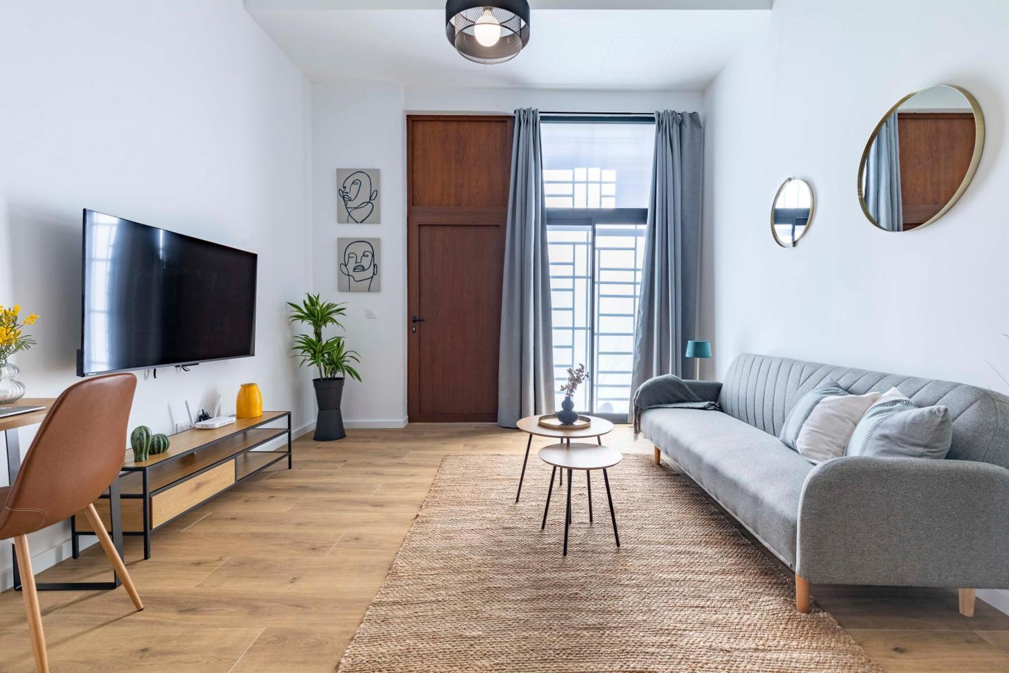 Travel Habitat Sant Isidre Apartment