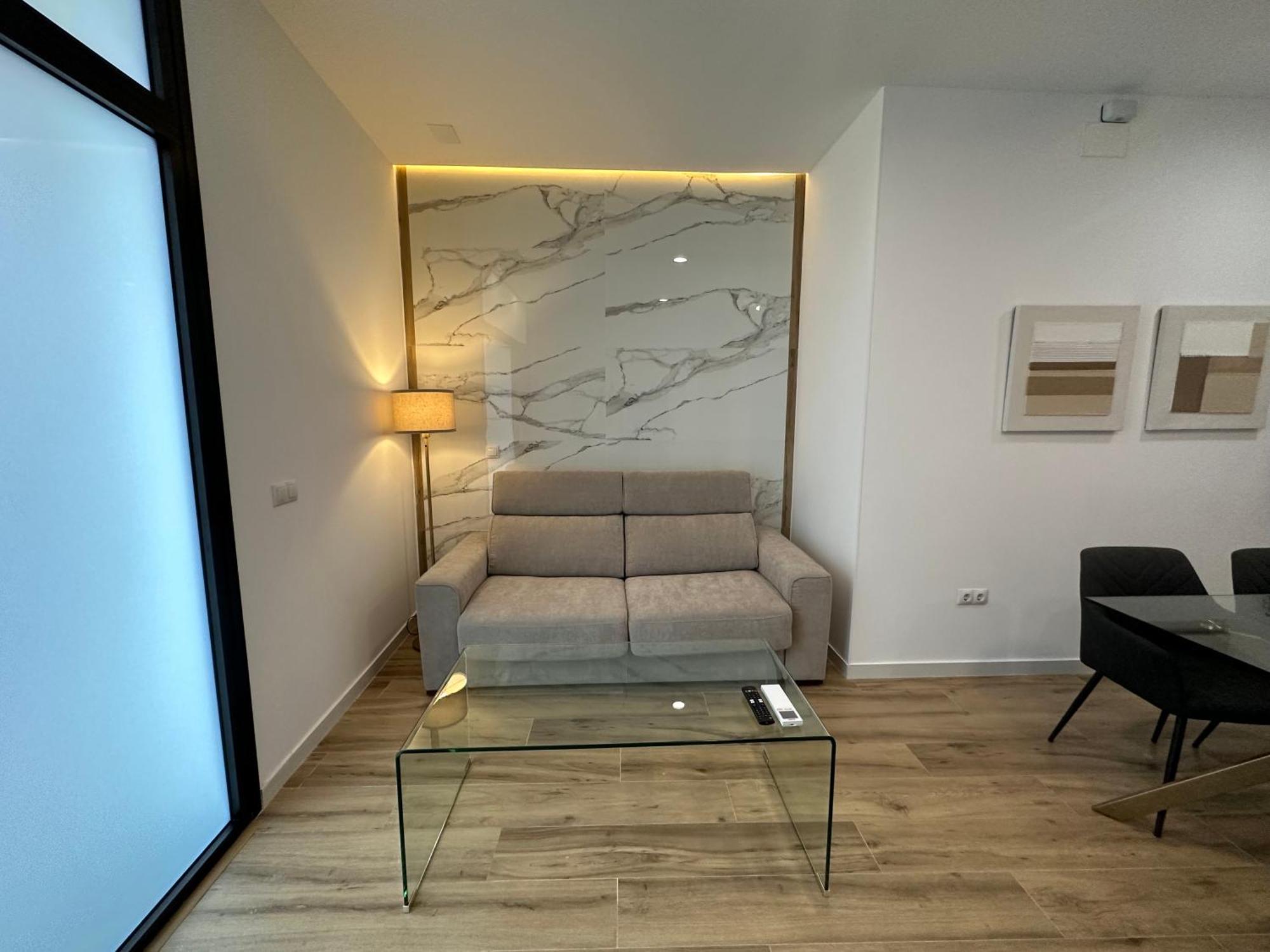 Valdeolivas Apartment