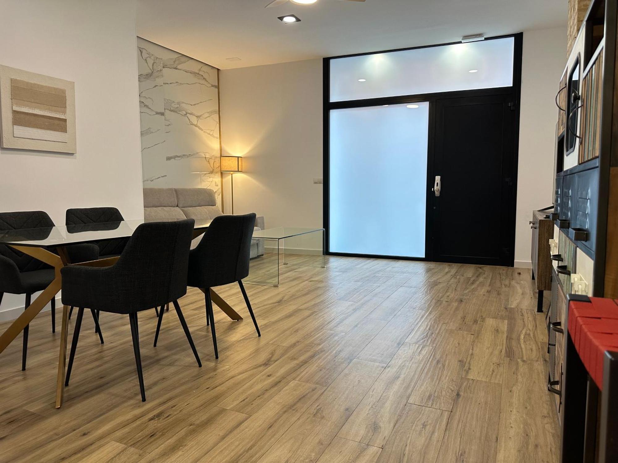Valdeolivas Apartment