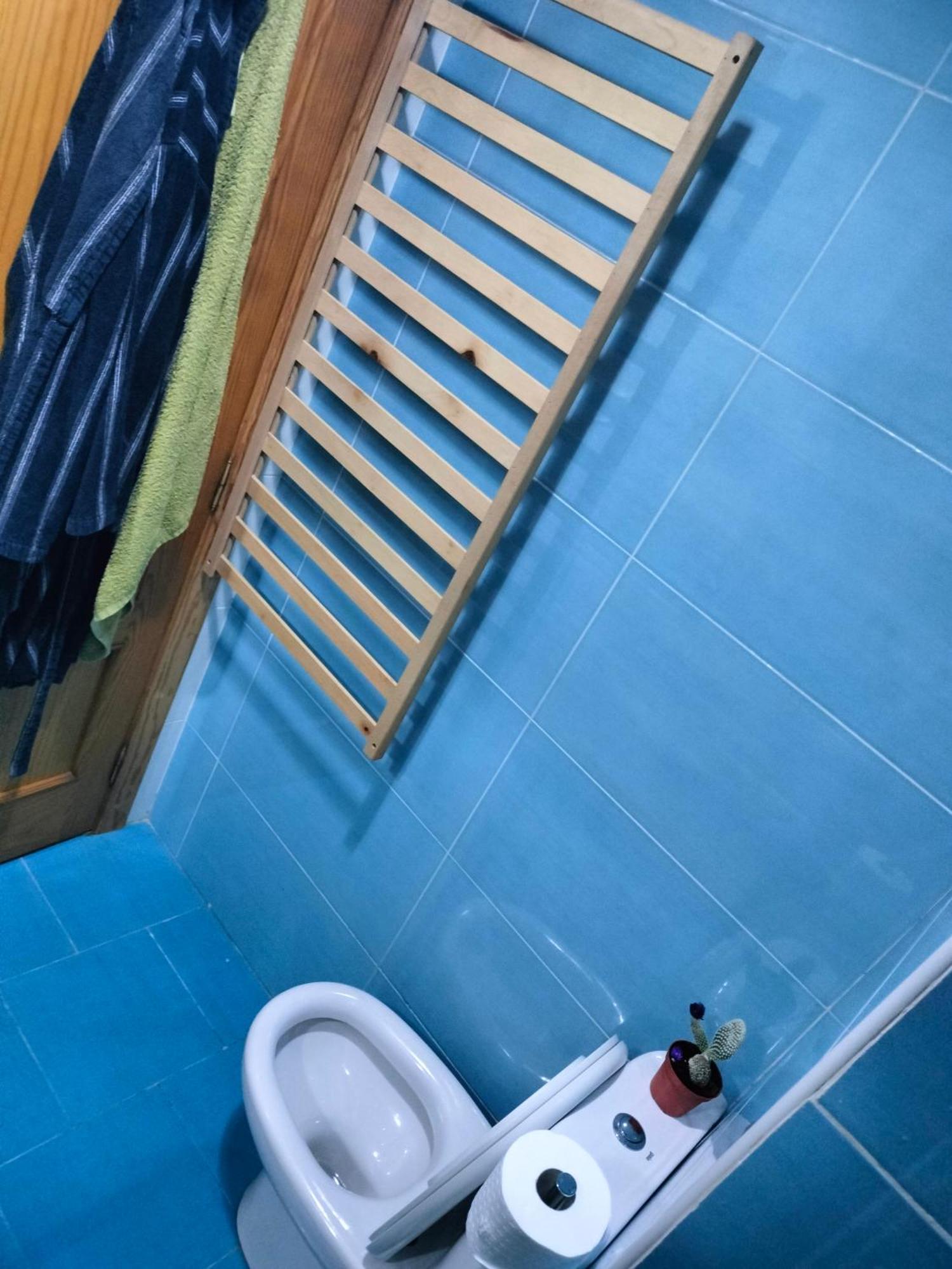 Algiros Homestay