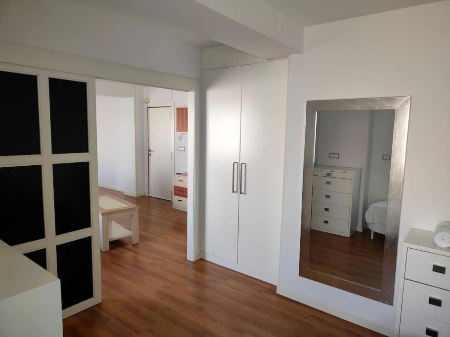 Piso Cerca Universidades Y Playa Apartment Valencia