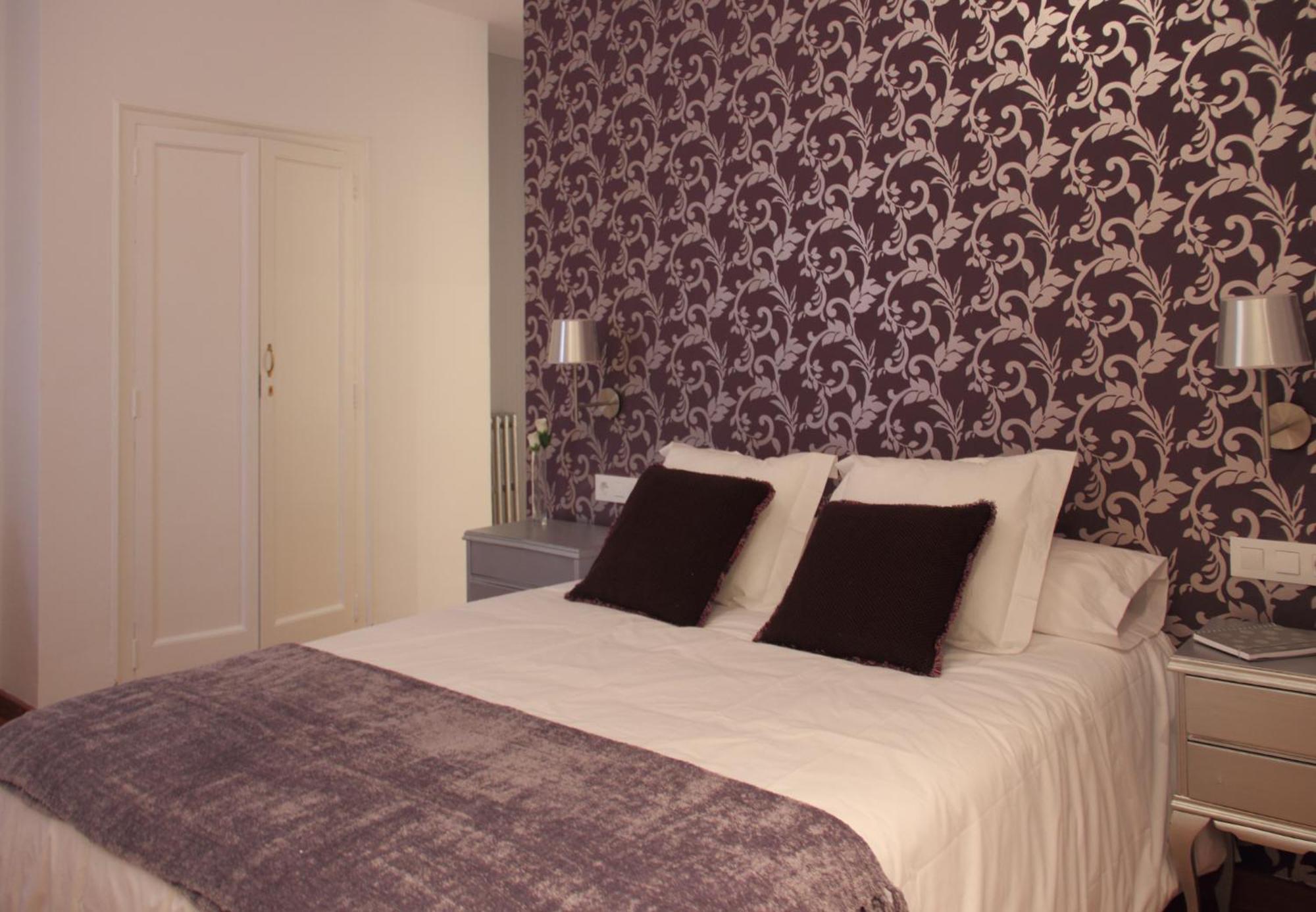 Bed & Breakfast 7 Moons B&B