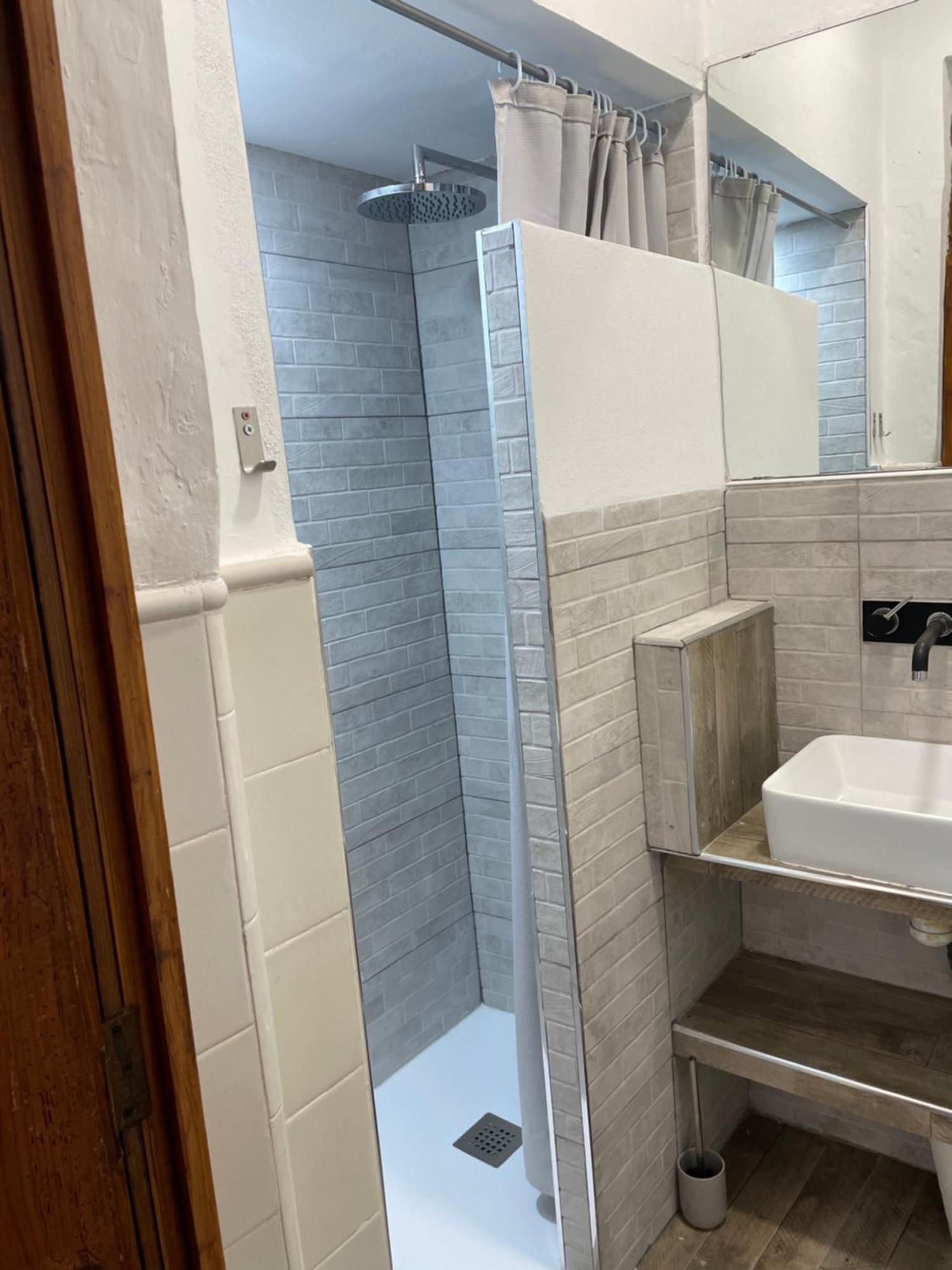 Alojamiento Ricar Apartment *