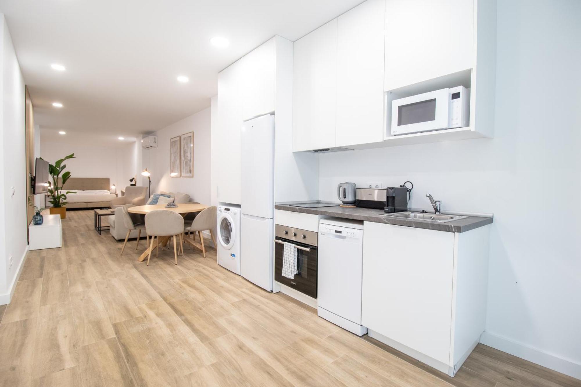 Cid 90 Flat By Concept Apartment