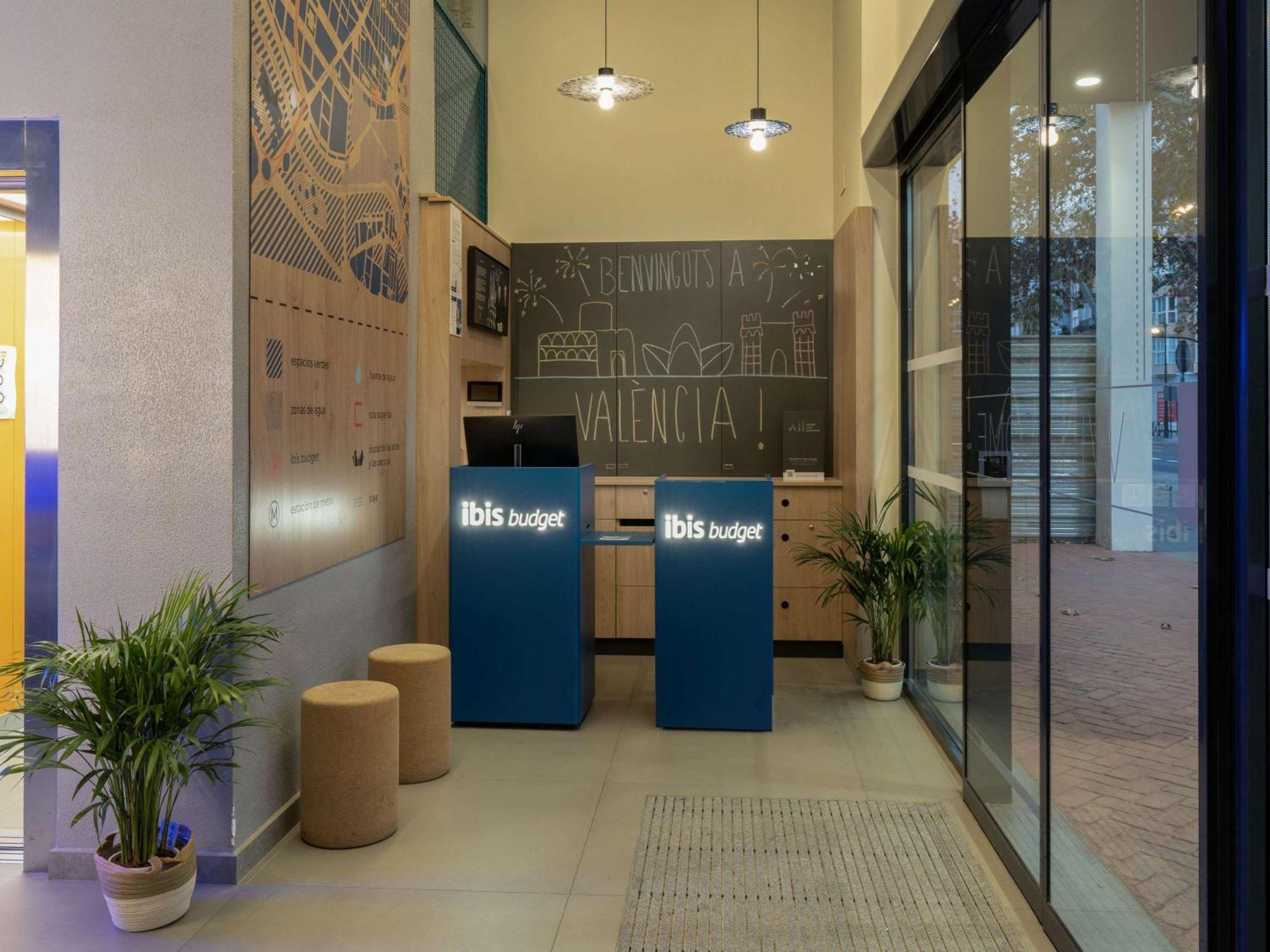 Ibis Budget Centro Puerto *