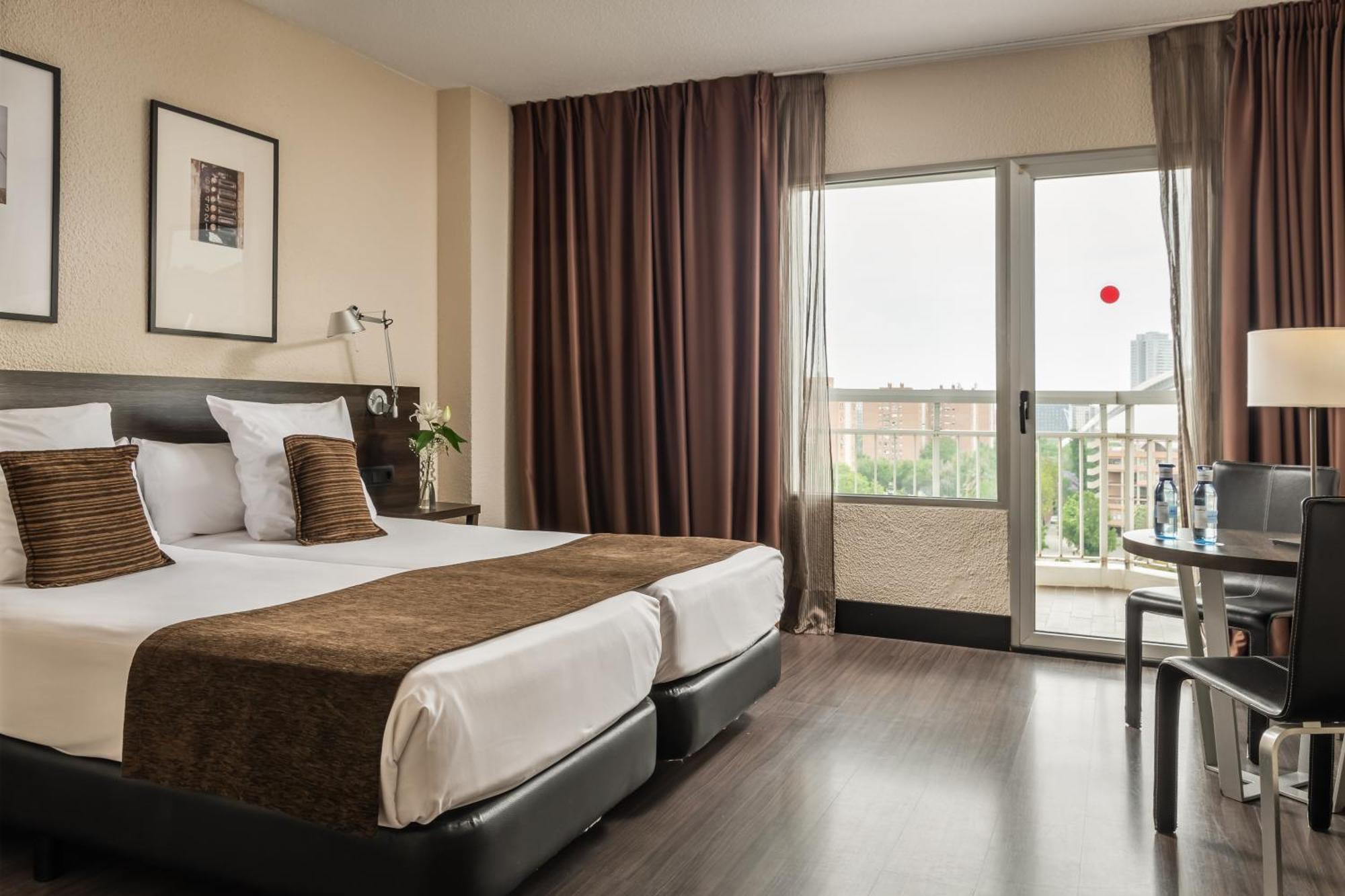Hotel Medium 4*