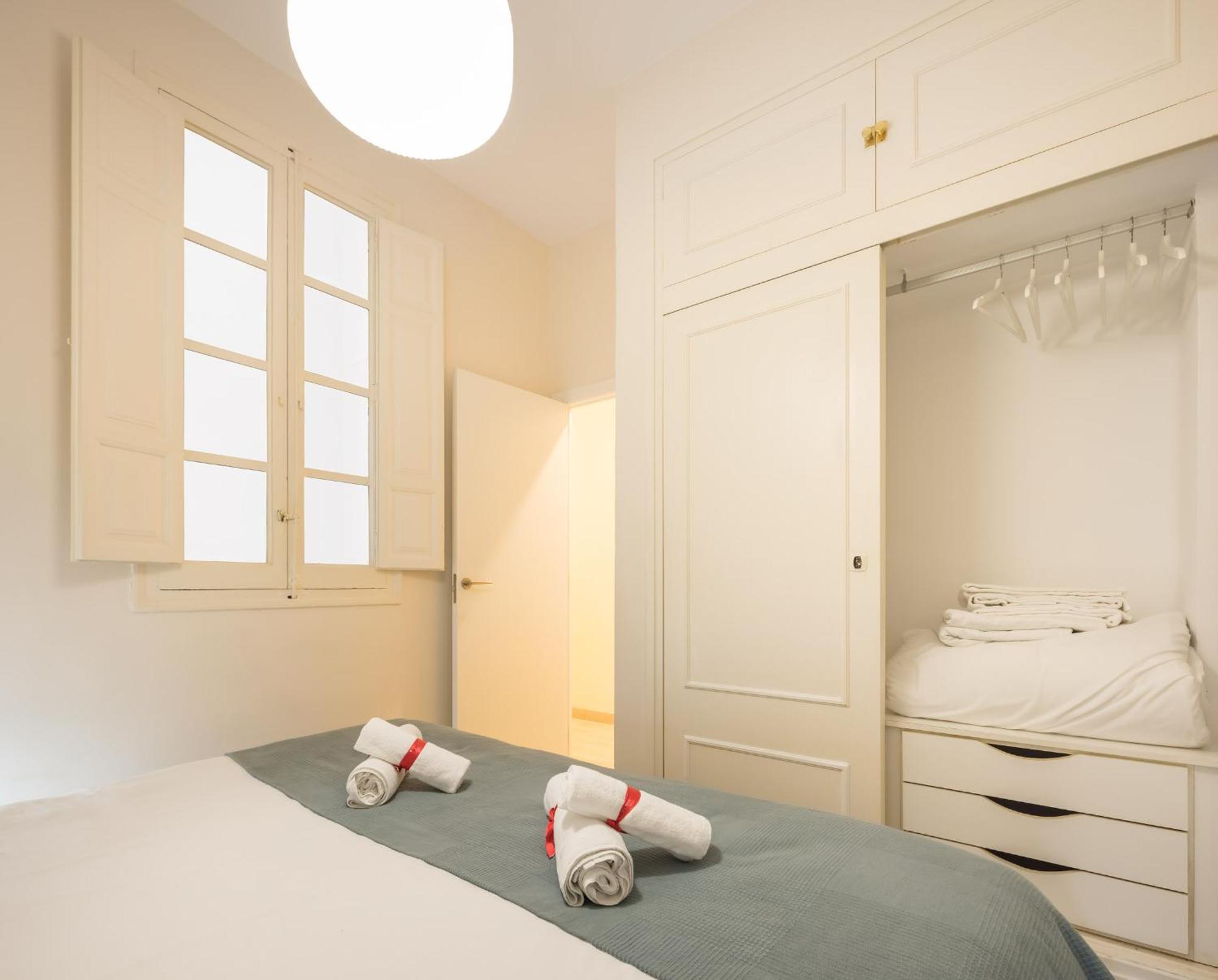 Macflats Ayuntamiento Apartment