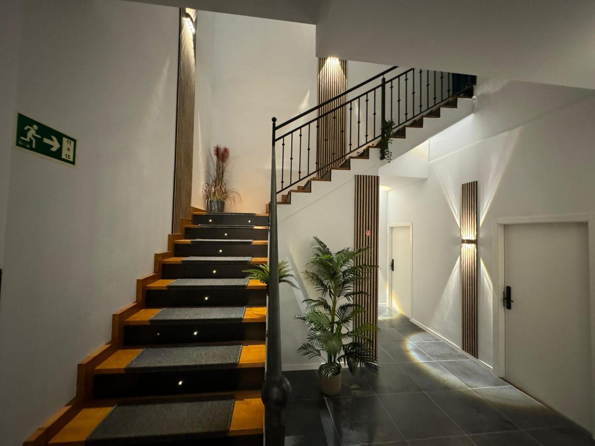Ynfinity Aparthotel