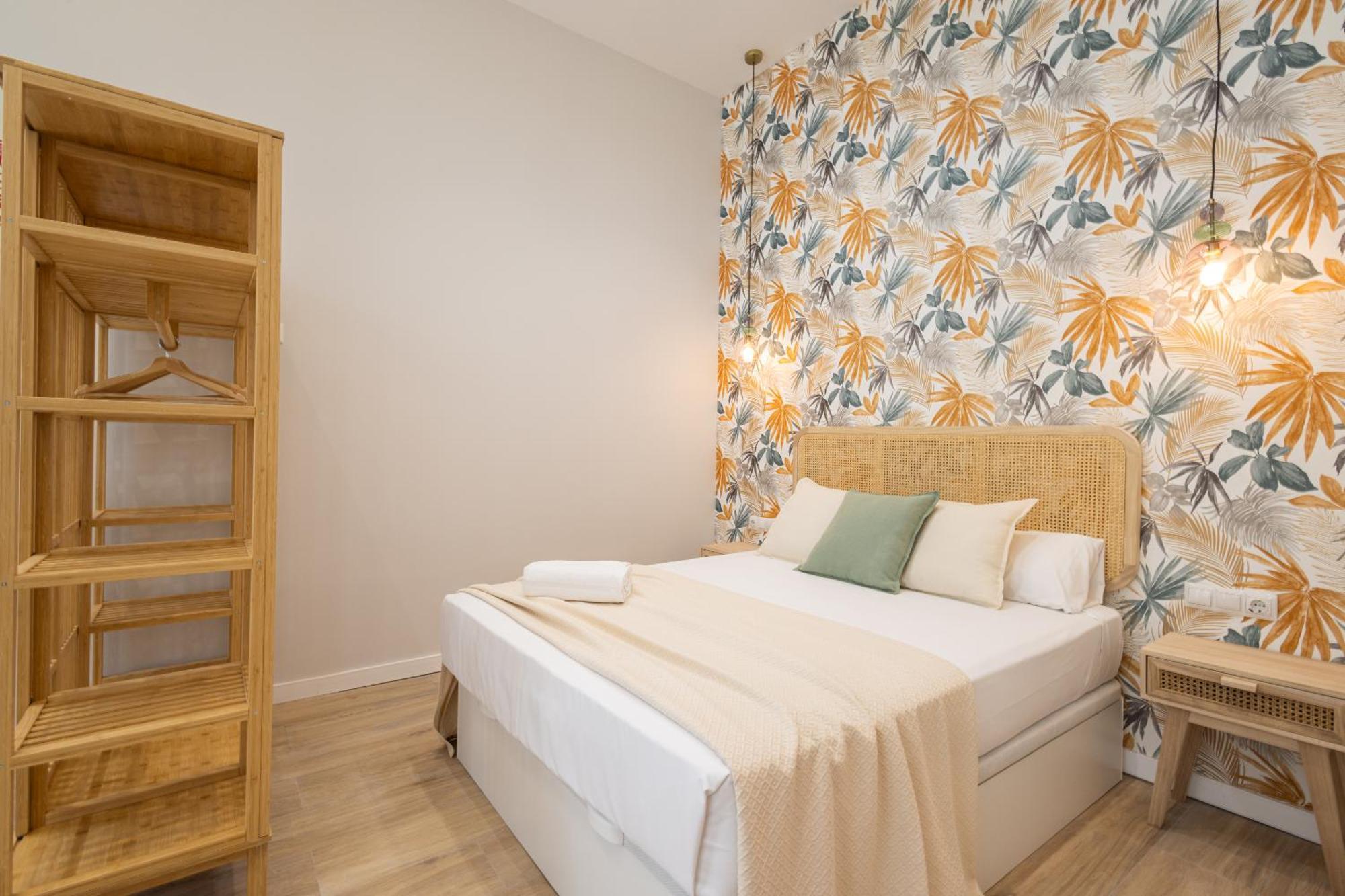 Florit Flats - The Trafalgar Ii Apartment *