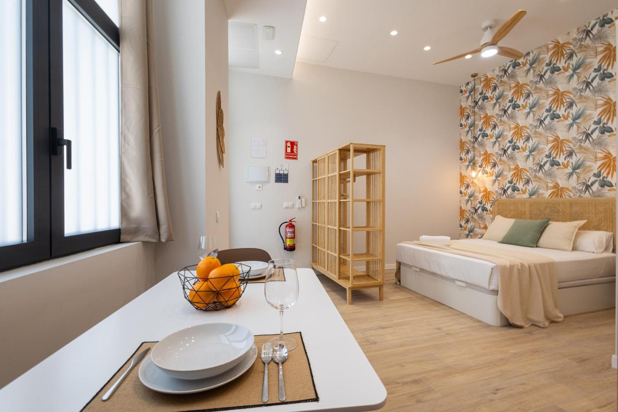 Florit Flats - The Trafalgar Ii Apartment